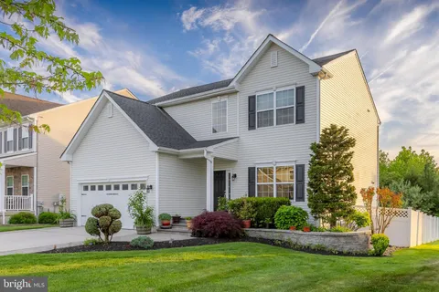 513 Defrancesco Circle, Glassboro, NJ MLS: NJGL2056714