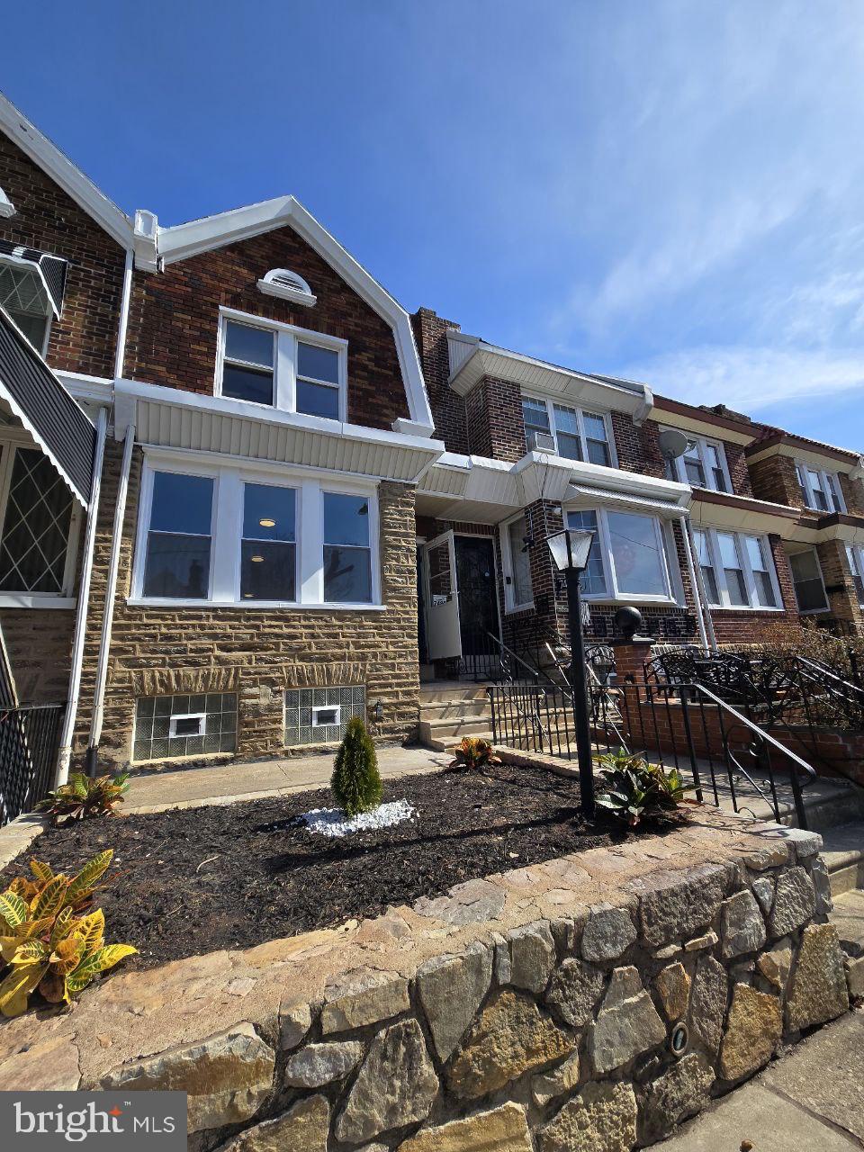 PHILADELPHIA - Residential