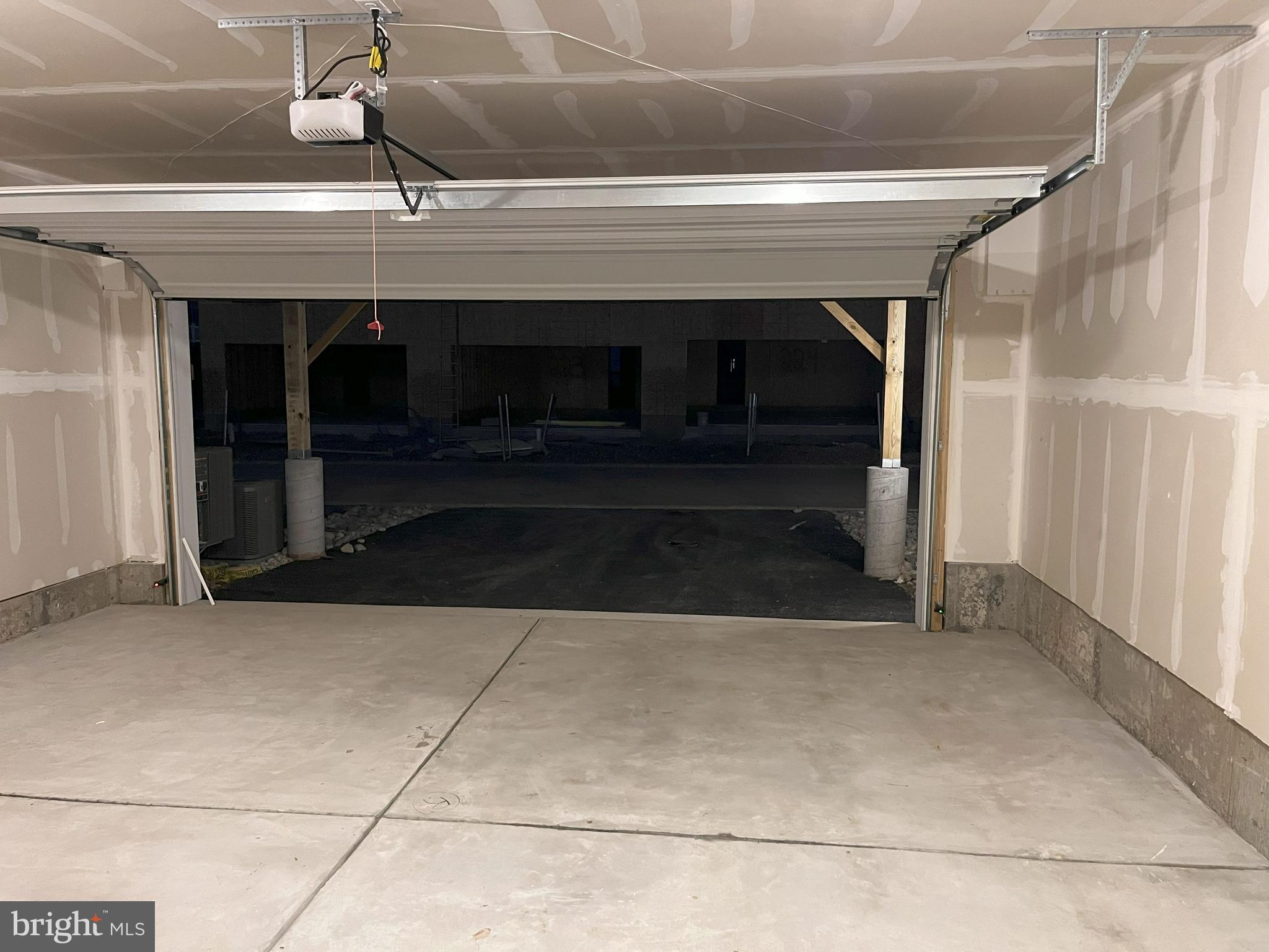 PHOENIXVILLE HEIGHTS - Residential Lease