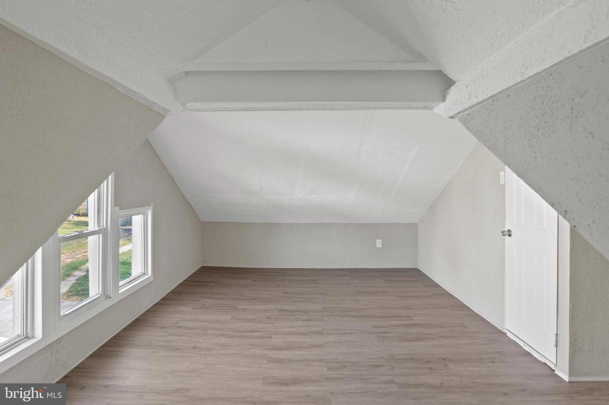 CARLYNN HEIGHTS - Residential