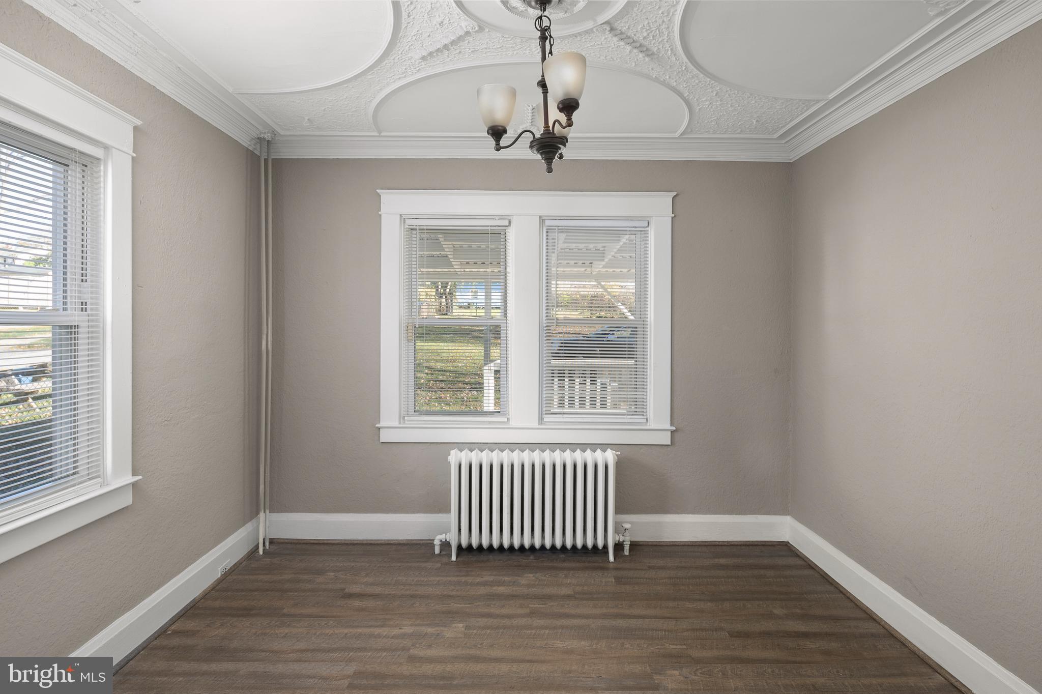 CARLYNN HEIGHTS - Residential