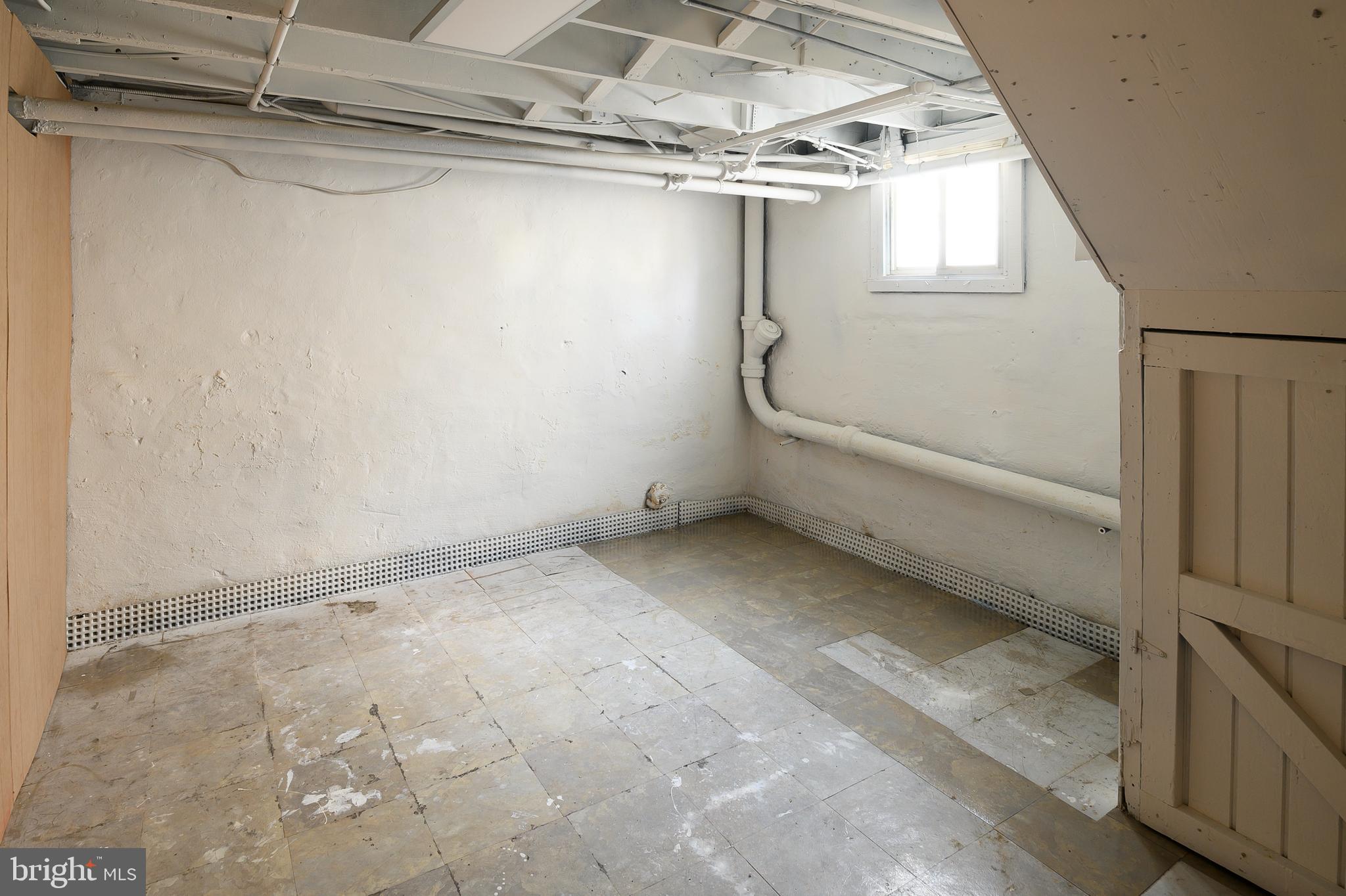 CARLYNN HEIGHTS - Residential