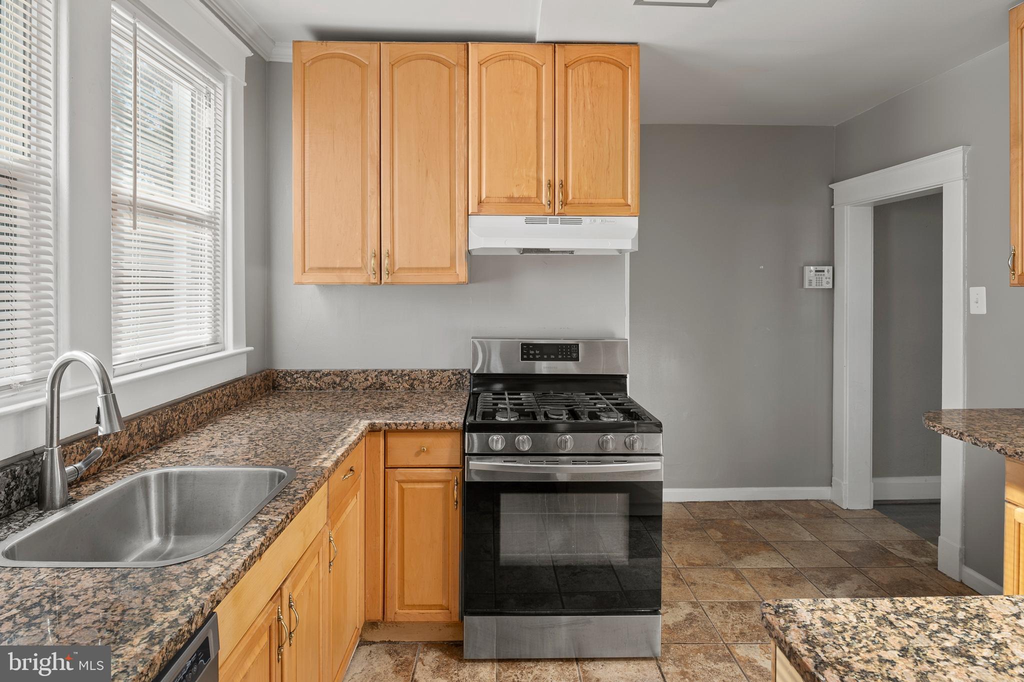 CARLYNN HEIGHTS - Residential