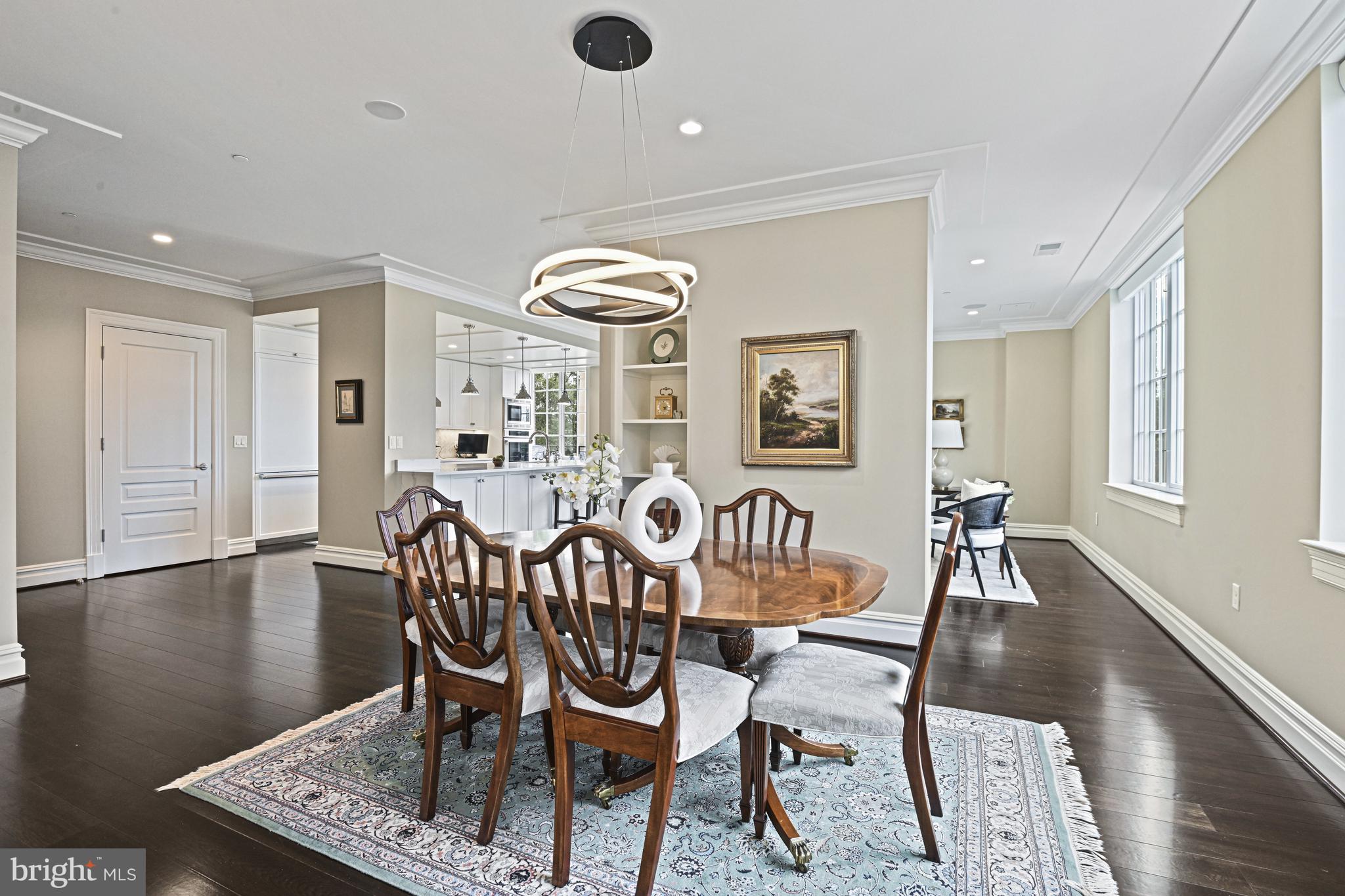 THE SIGNET - Residential