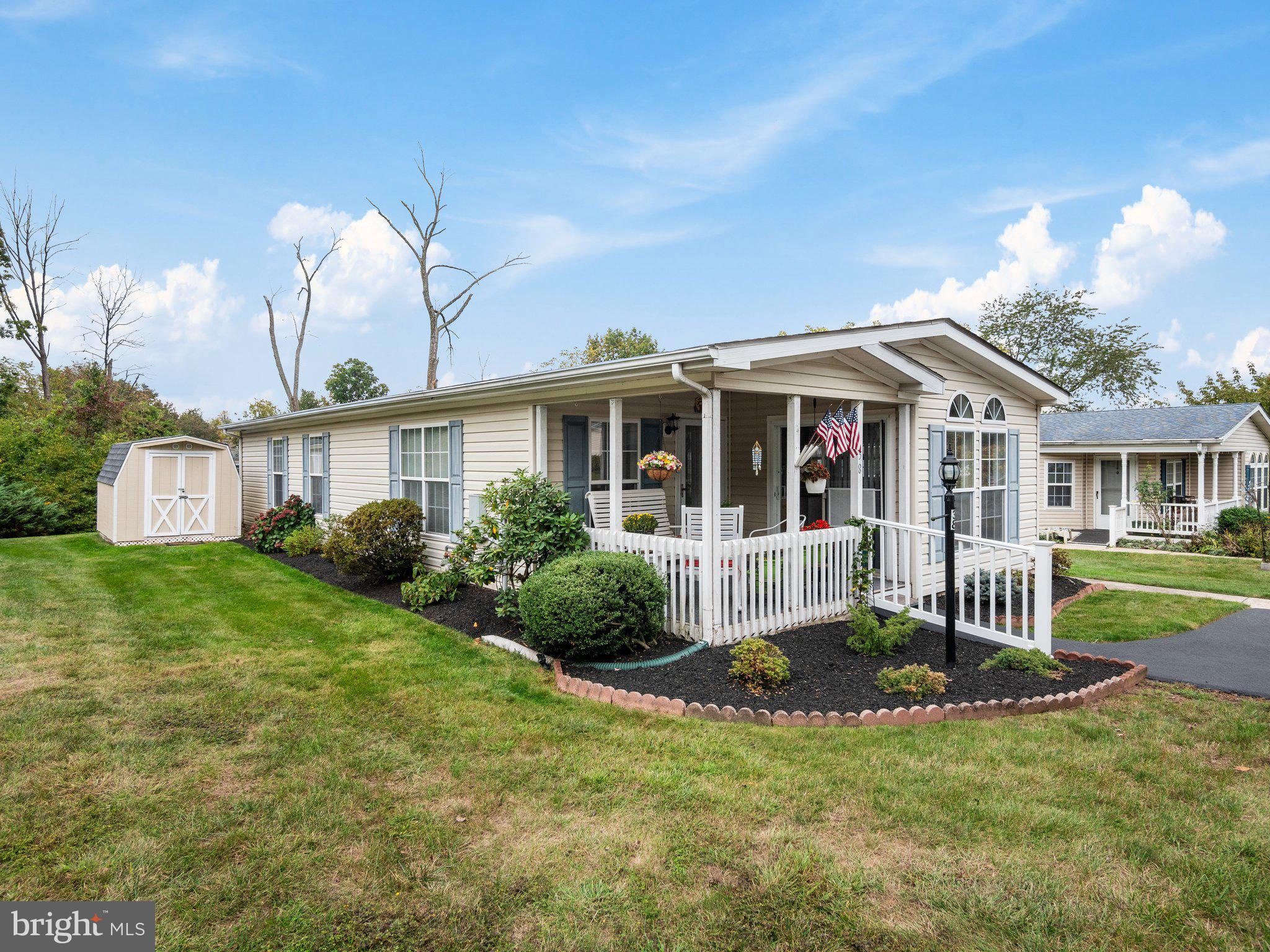 WALNUT MEADOWS - Residential