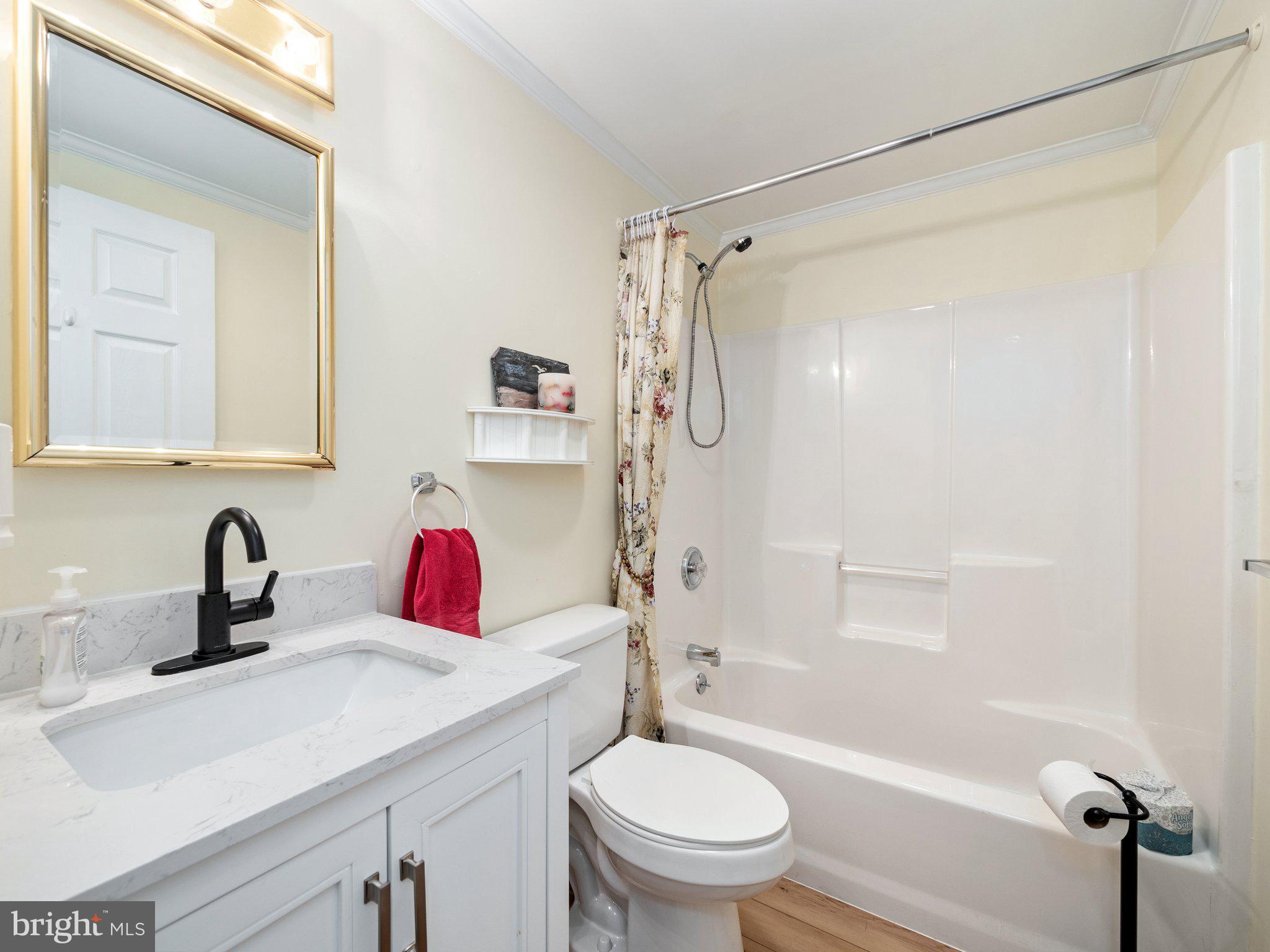 WALNUT MEADOWS - Residential