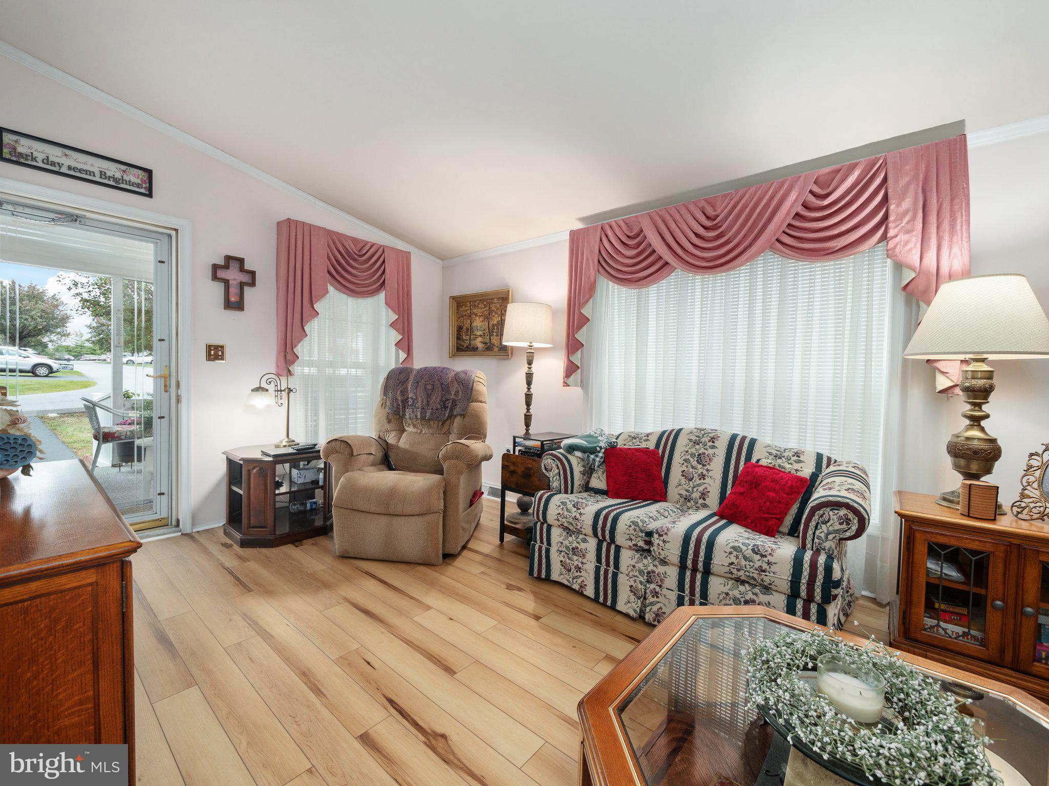 WALNUT MEADOWS - Residential