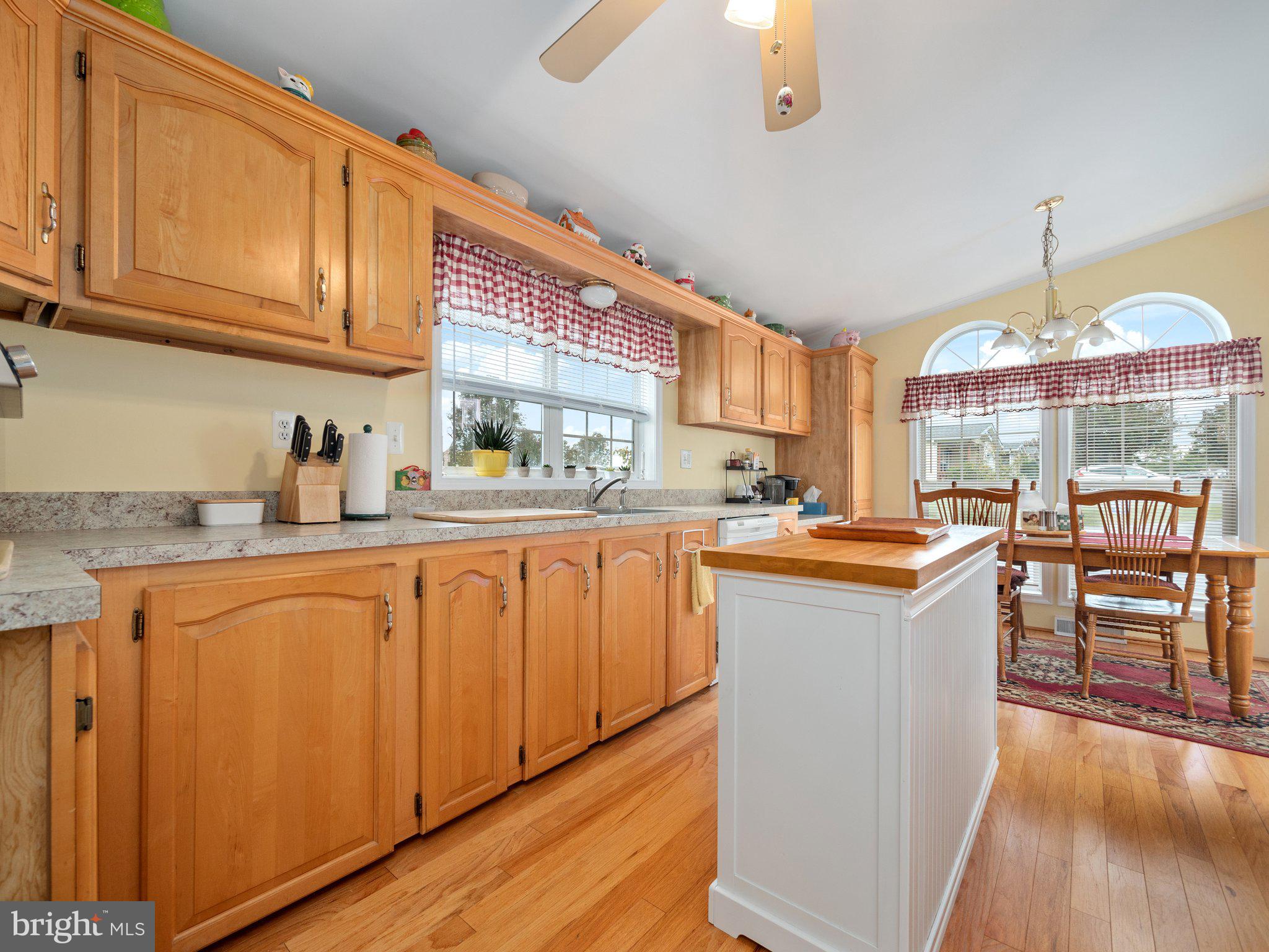 WALNUT MEADOWS - Residential