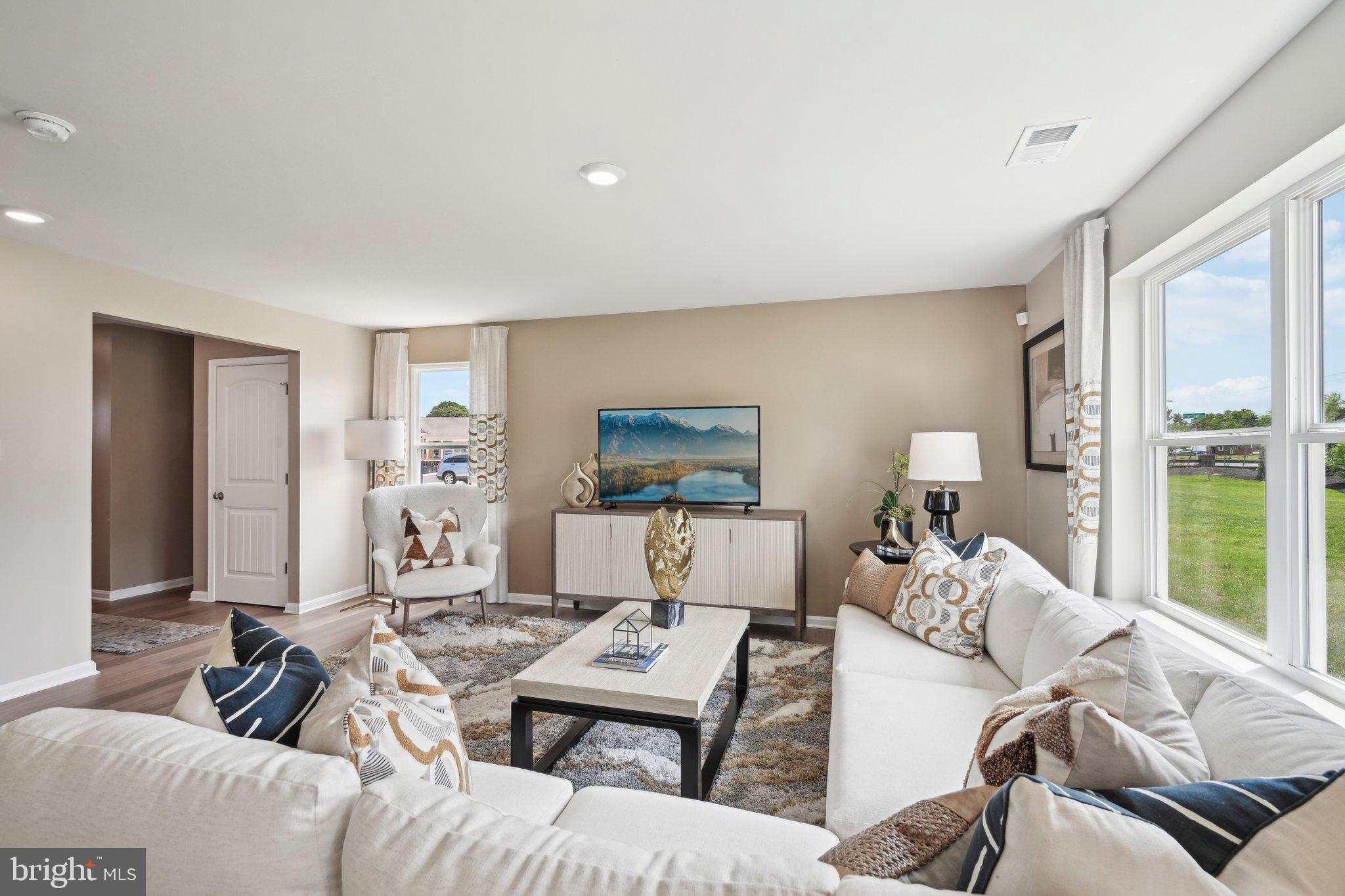 MAGNOLIA ESTATES - Residential