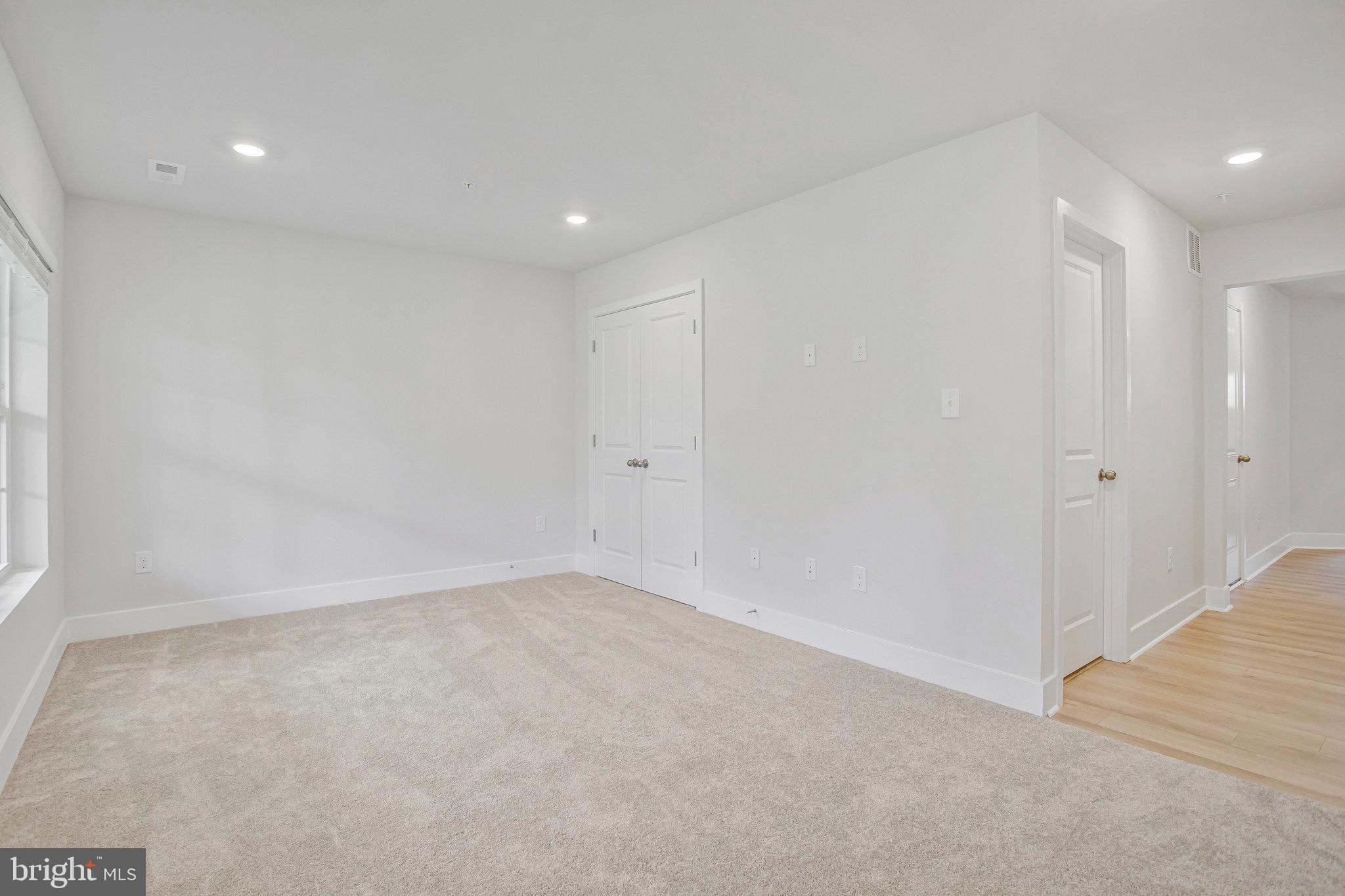 PATAPSCO GLEN - Residential Lease