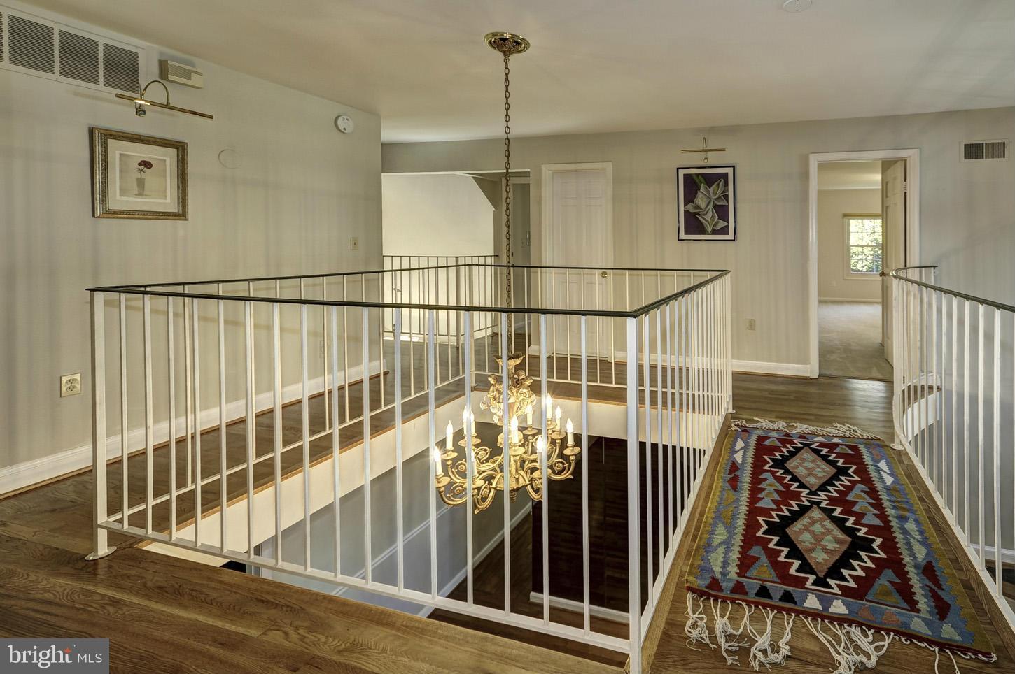 ARROWOOD - Residential