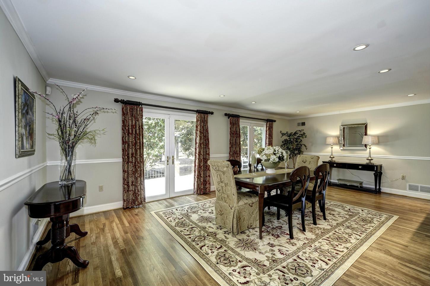 ARROWOOD - Residential