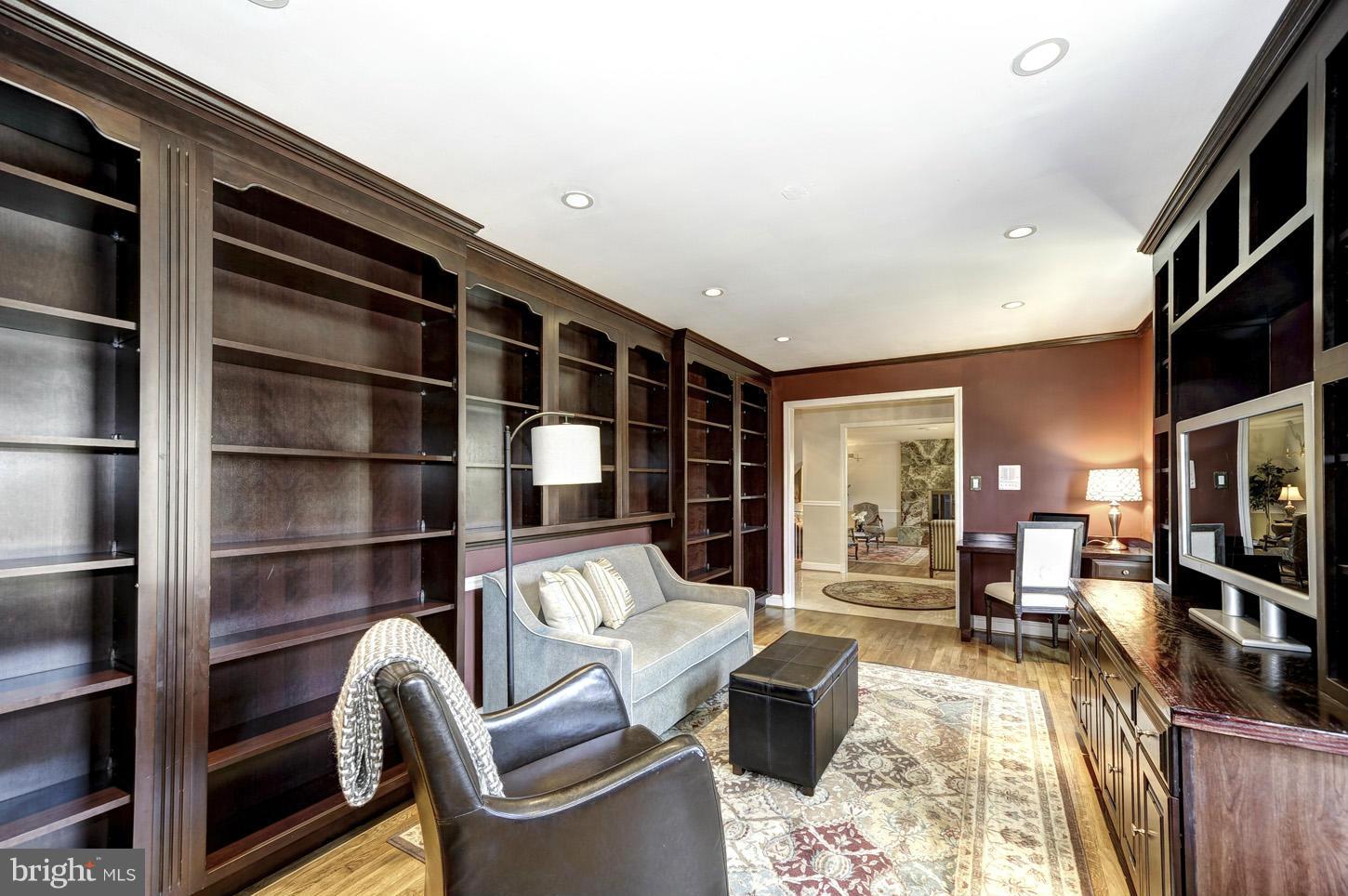 ARROWOOD - Residential