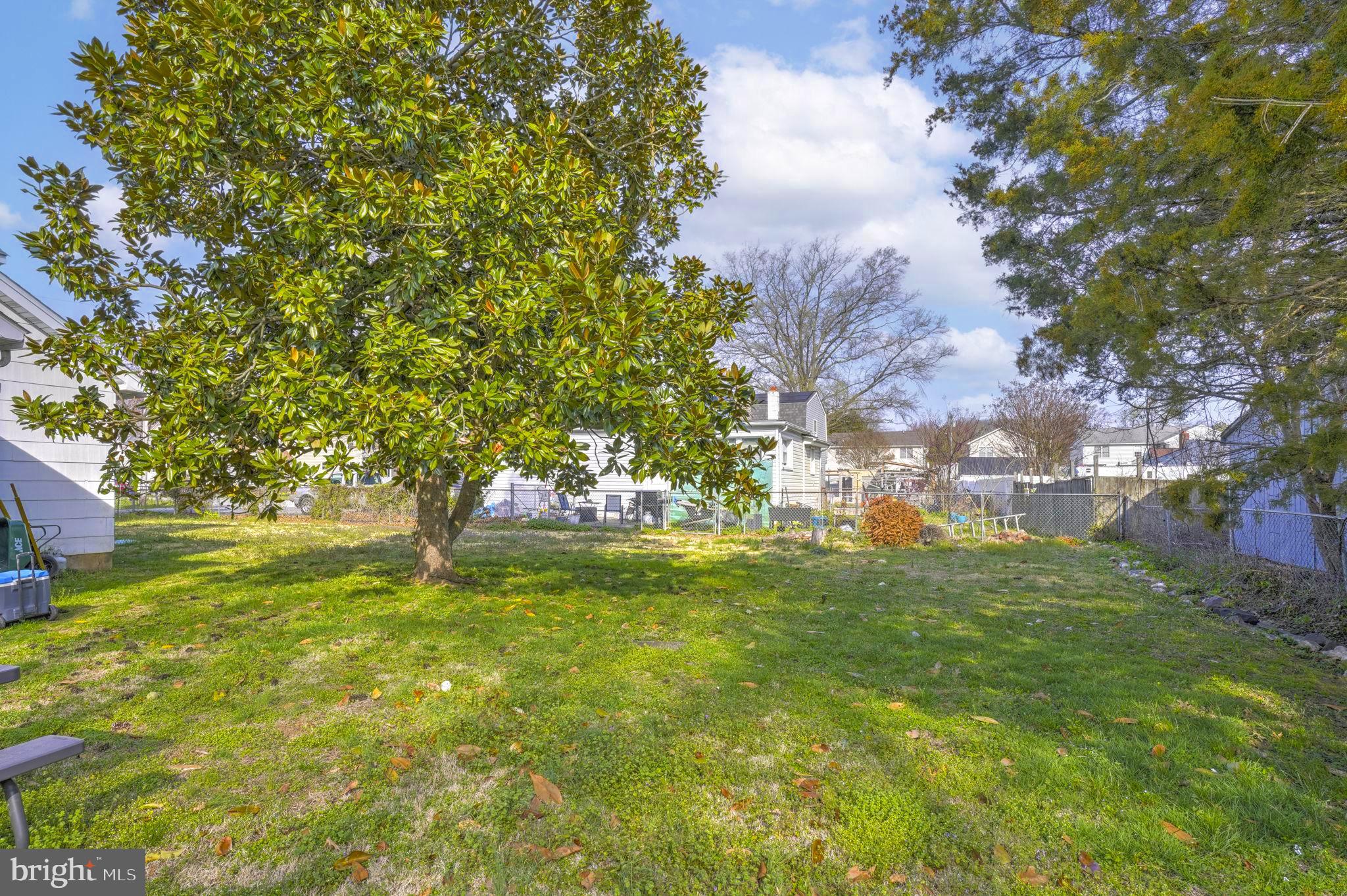 SELBY ON THE BAY - Residential