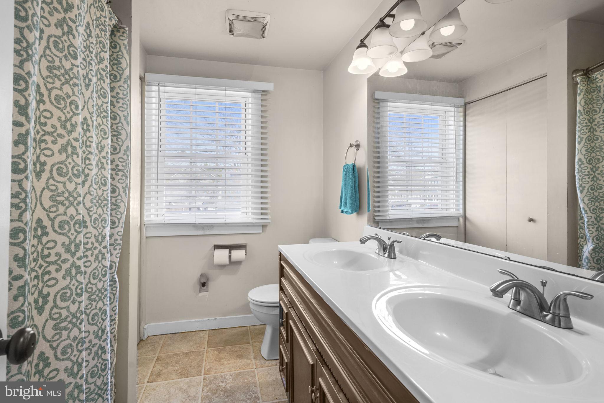 SELBY ON THE BAY - Residential