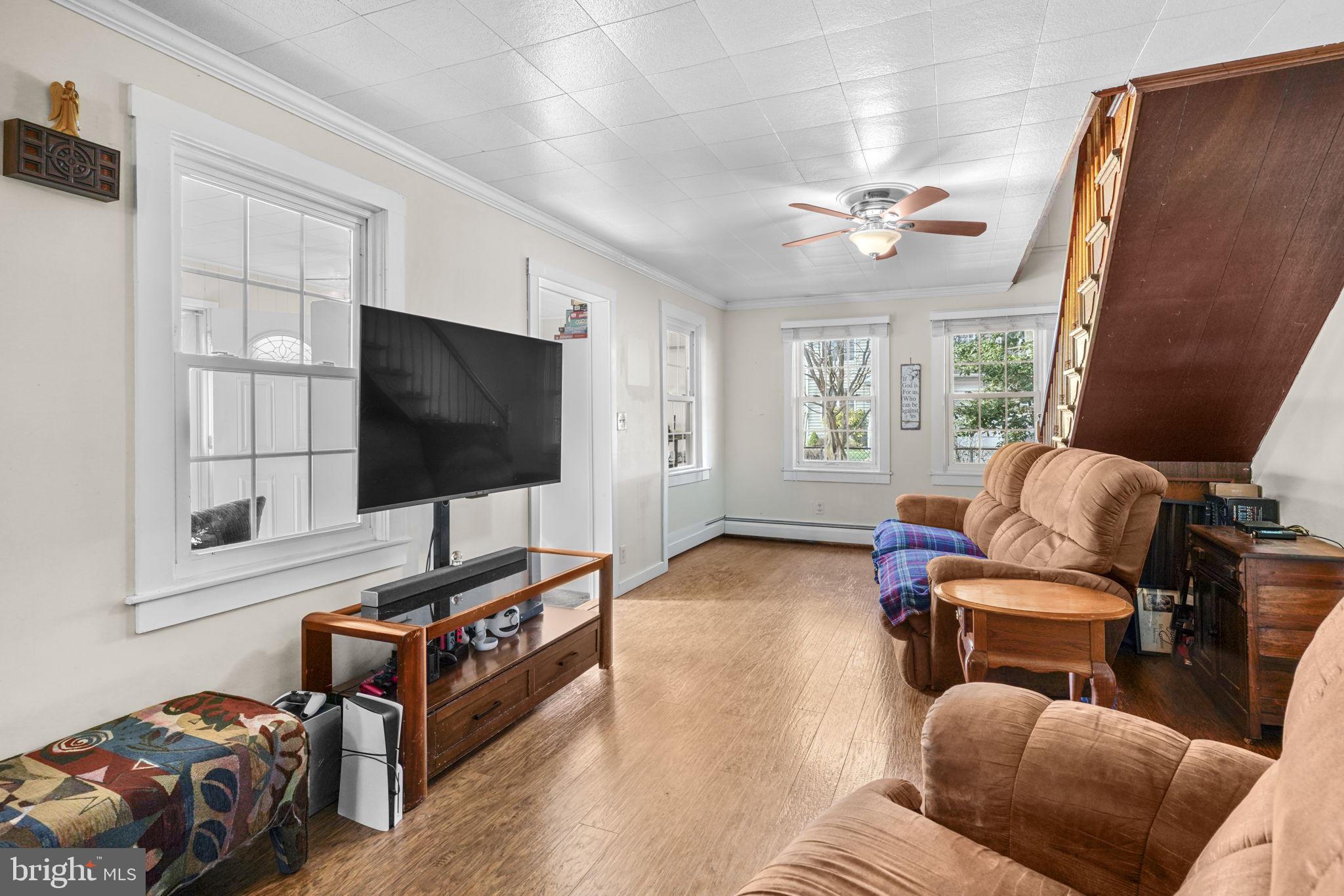 SELBY ON THE BAY - Residential