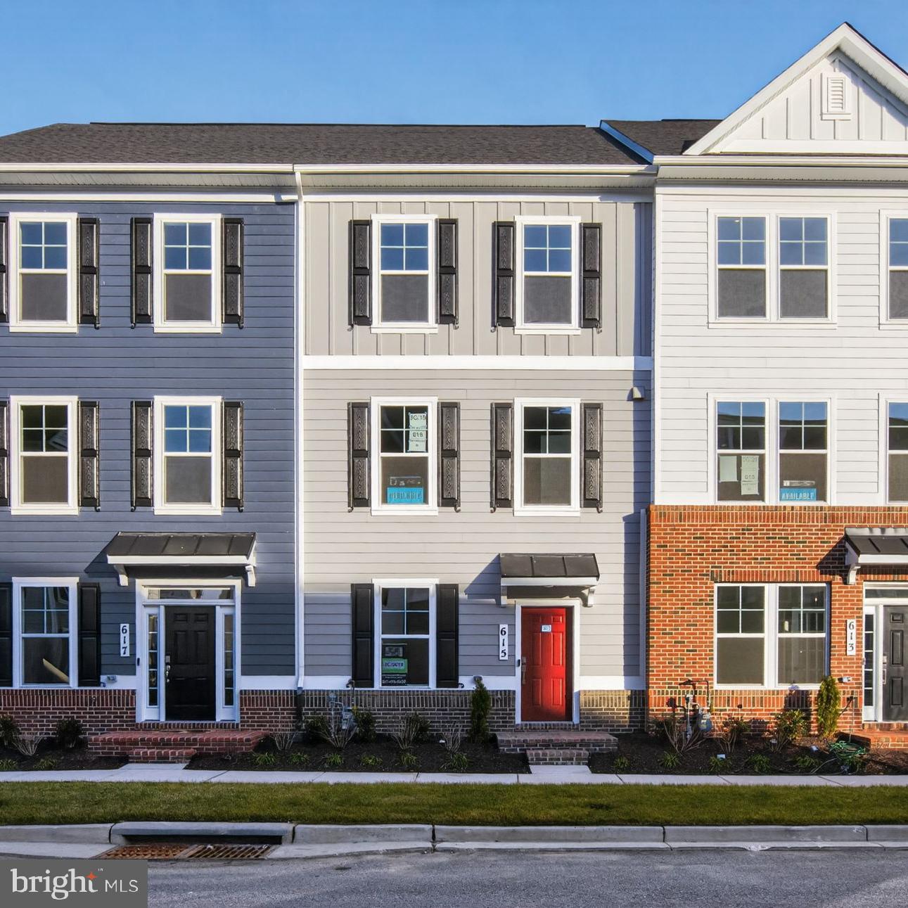 GREENLEIGH AT CROSSROADS - Residential