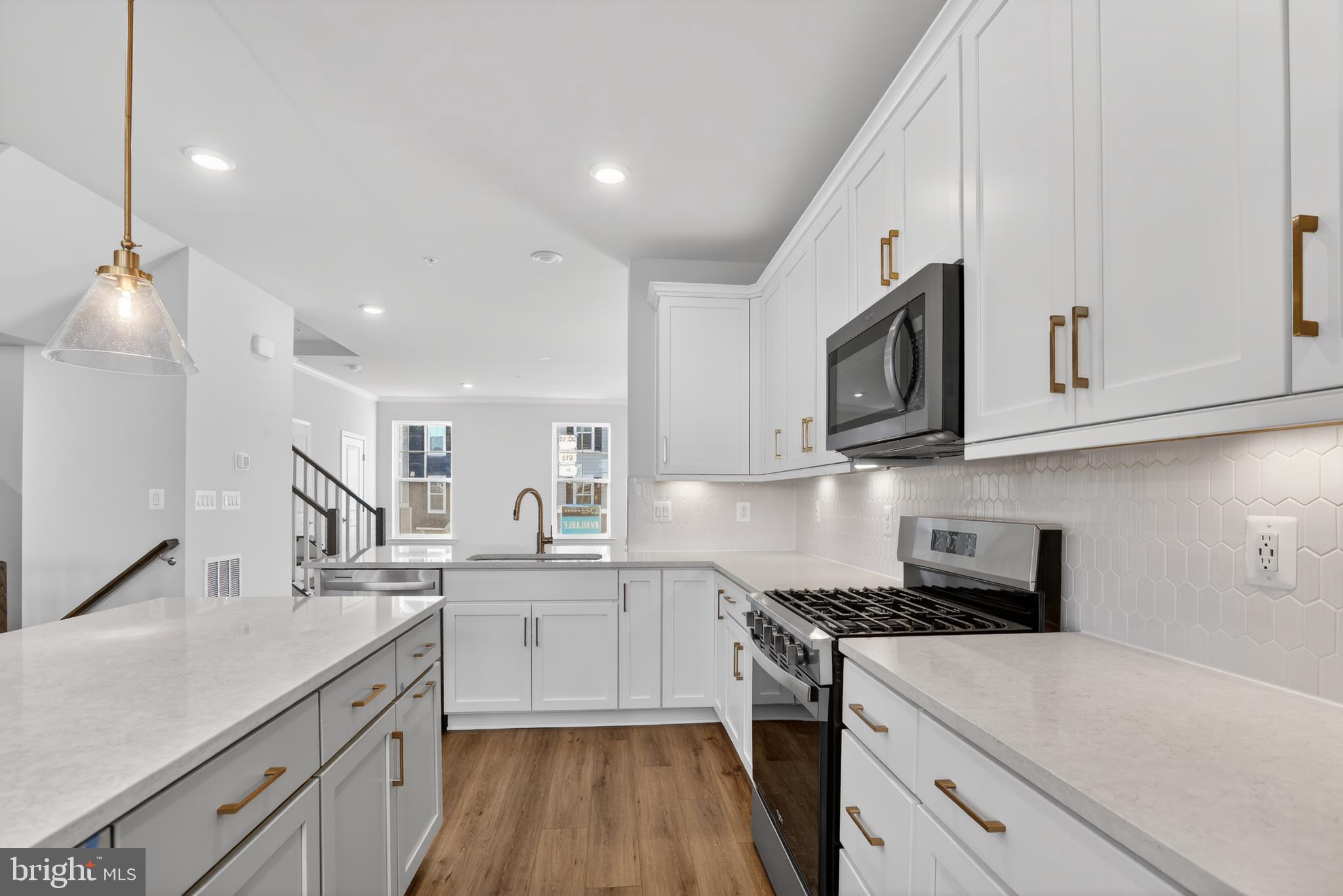 GREENLEIGH AT CROSSROADS - Residential