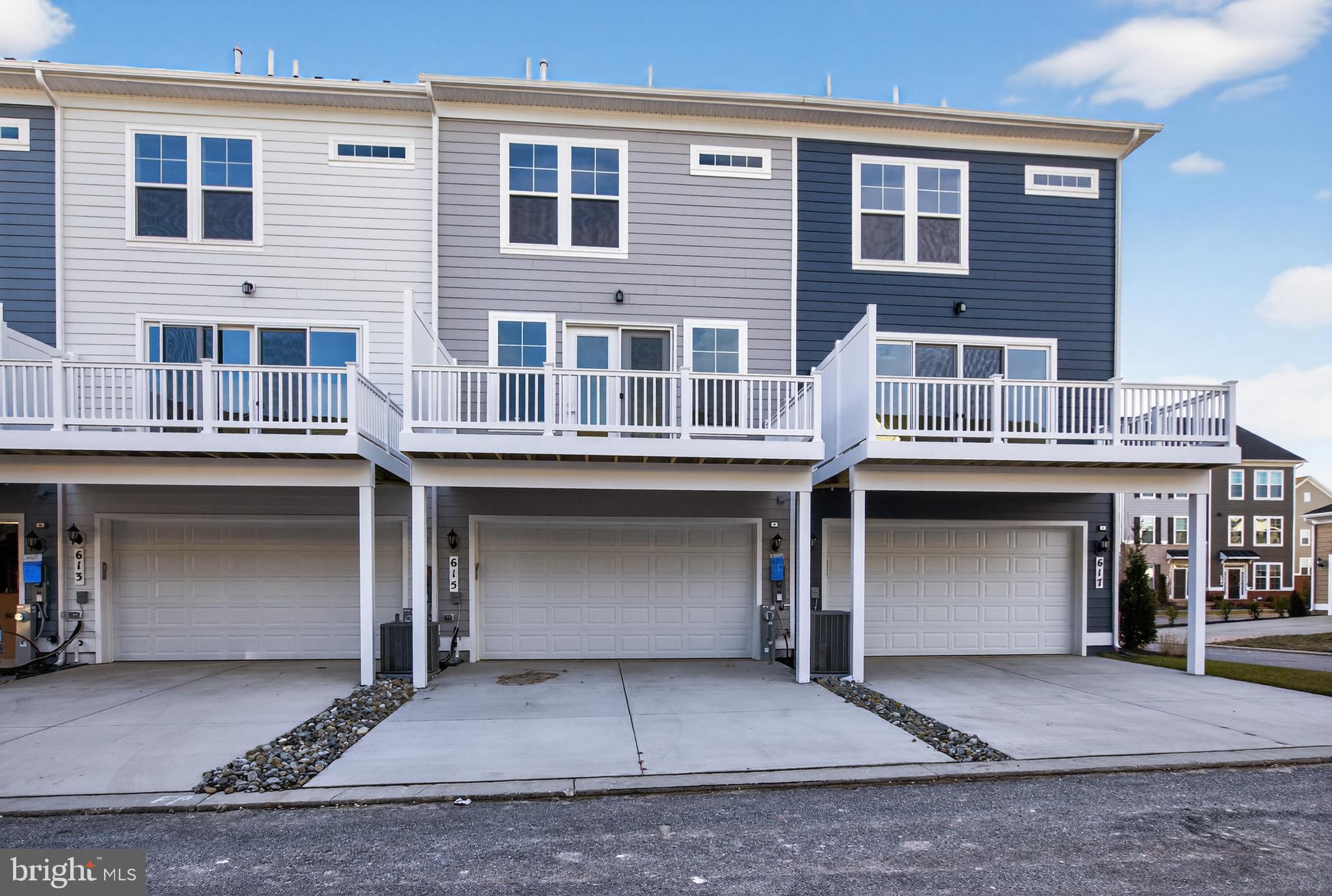 GREENLEIGH AT CROSSROADS - Residential