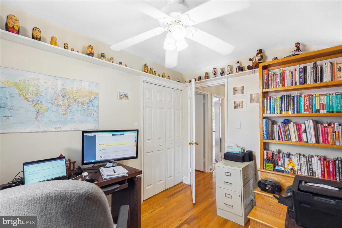 KENSINGTON ESTATES - Residential