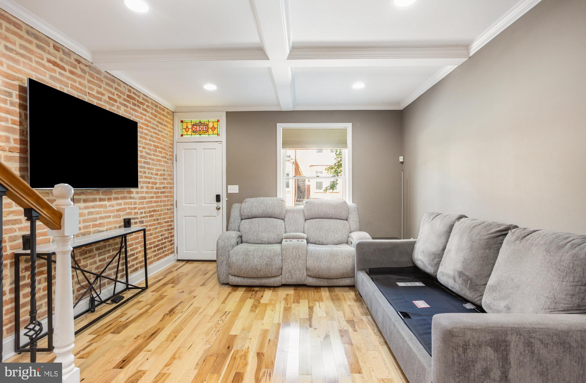HIGHLANDTOWN - Residential