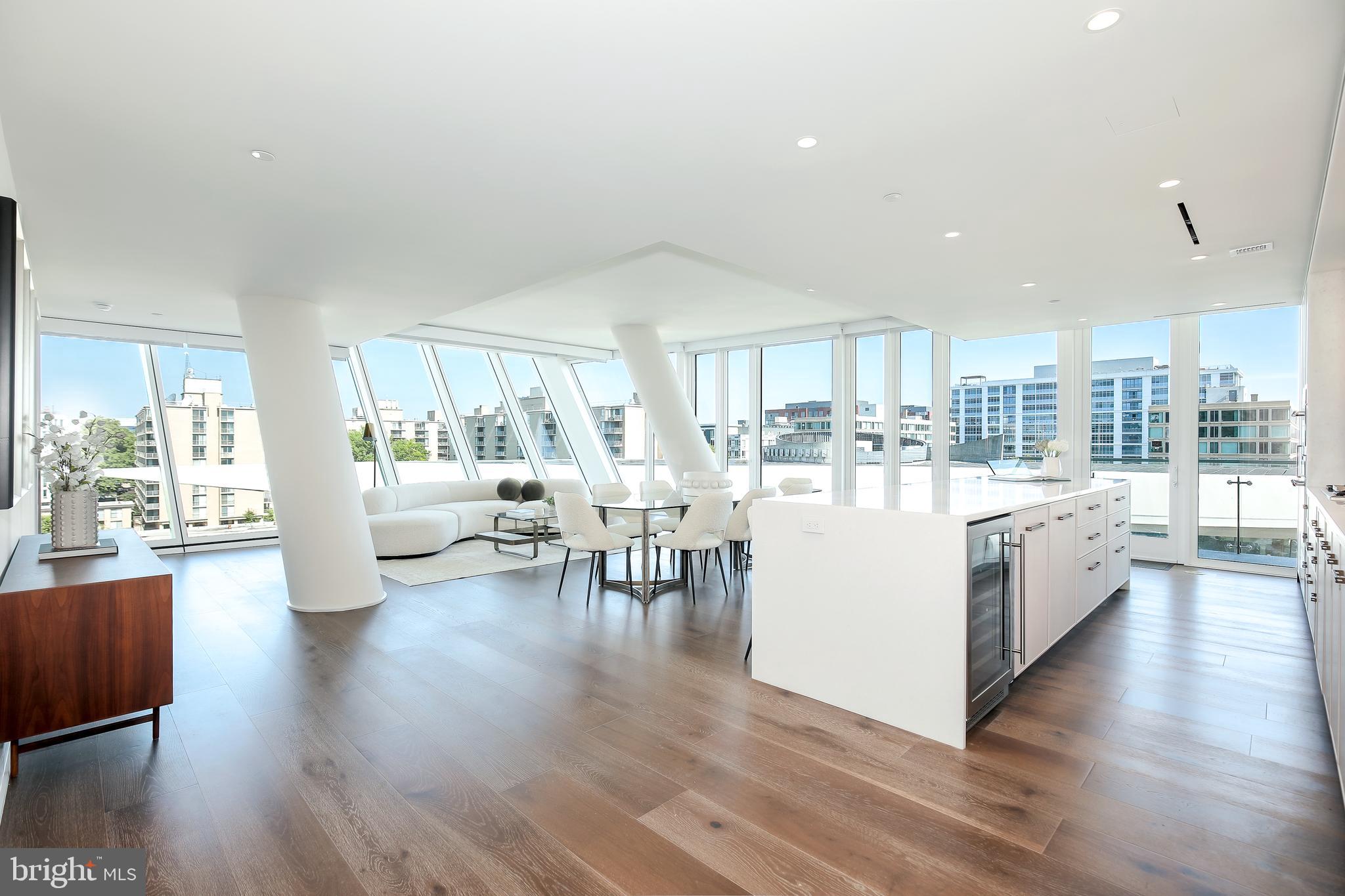 601 WHARF STREET SW 705