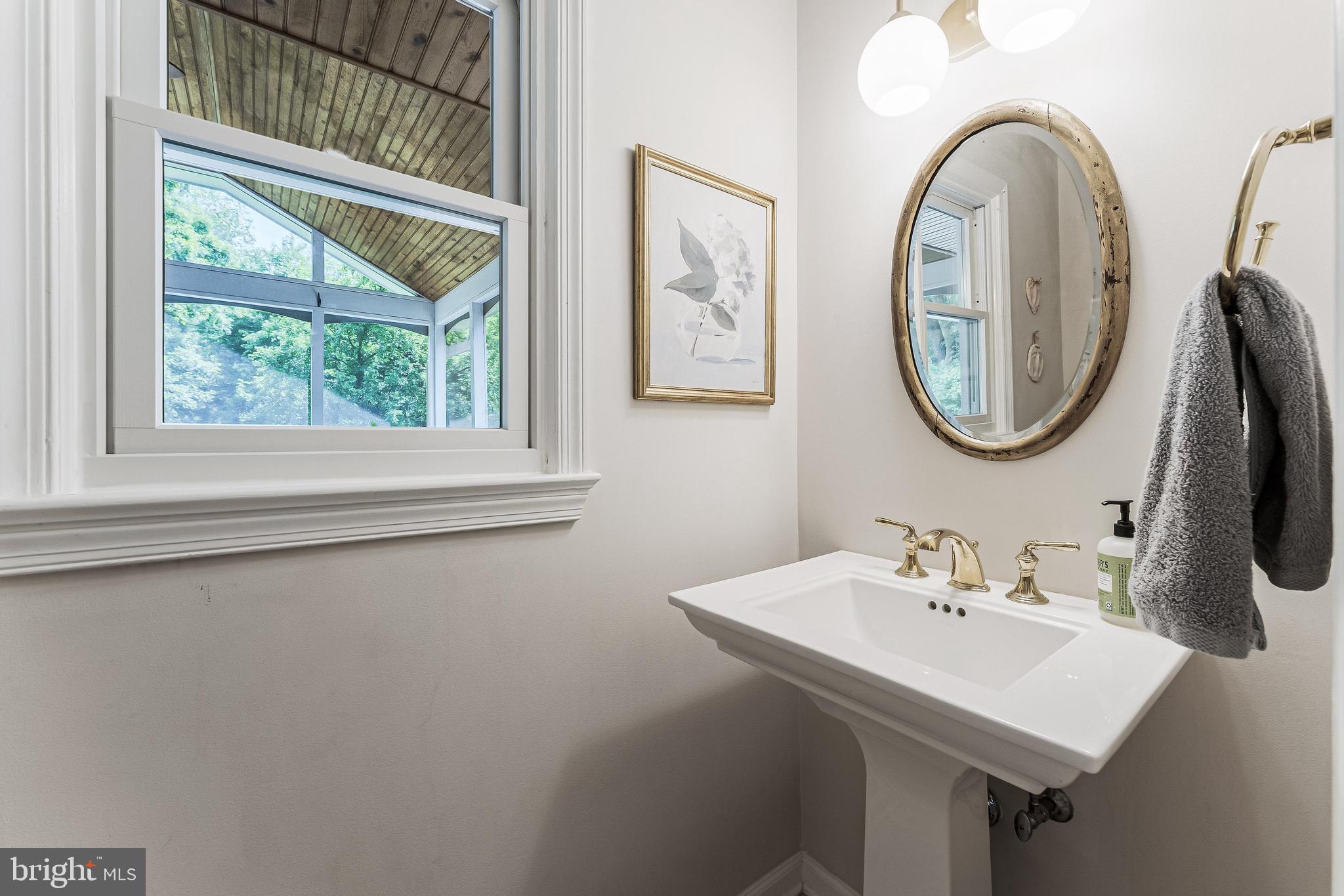 HIDDEN FOREST - Residential