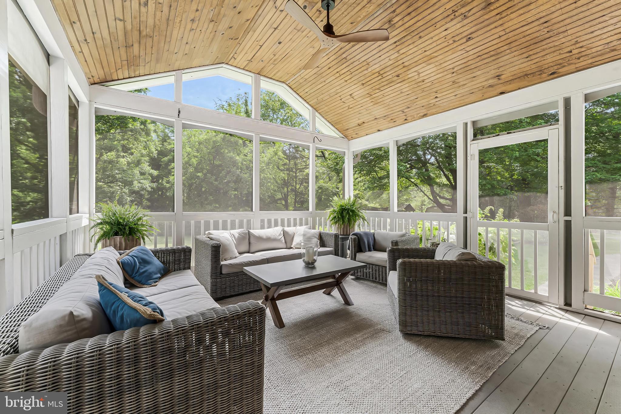 HIDDEN FOREST - Residential