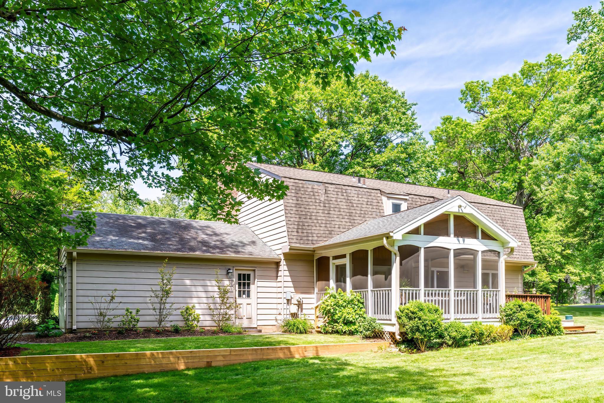 HIDDEN FOREST - Residential