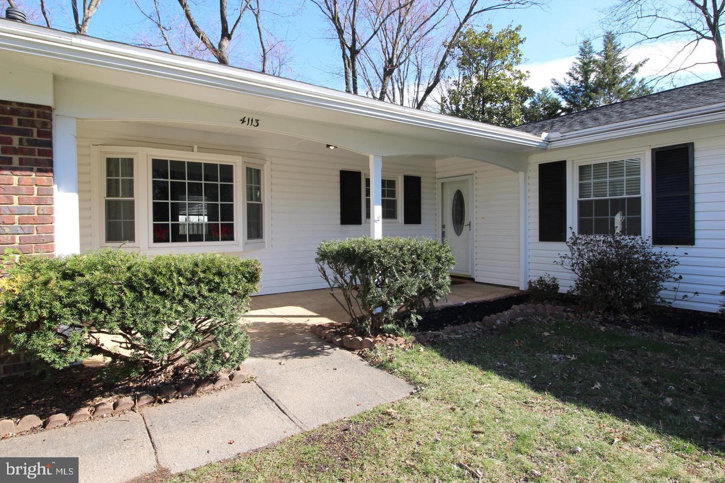 GREENBRIAR - Residential Lease