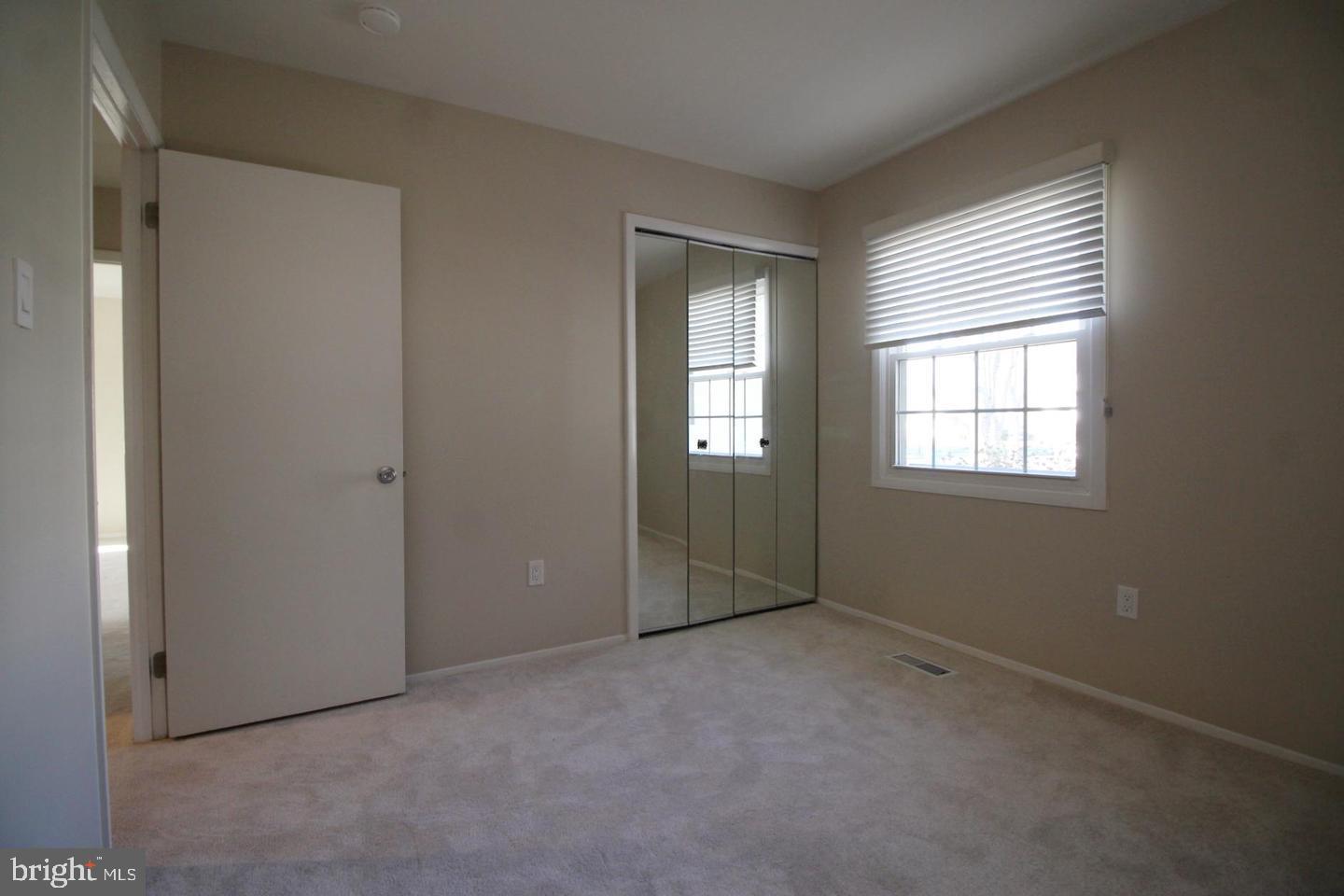 GREENBRIAR - Residential Lease