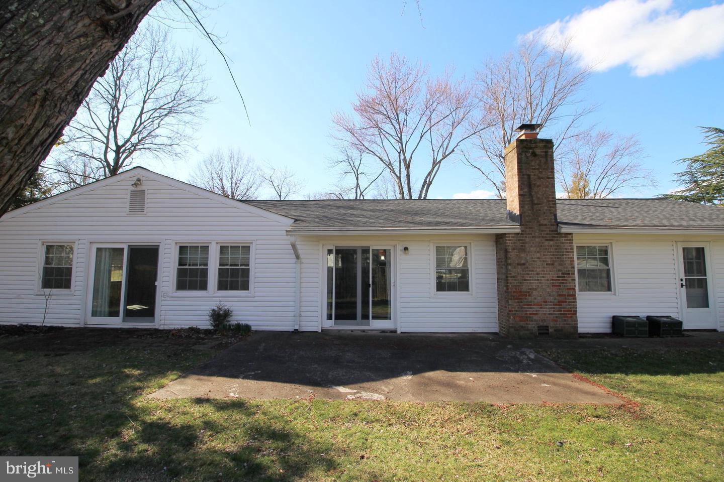 GREENBRIAR - Residential Lease