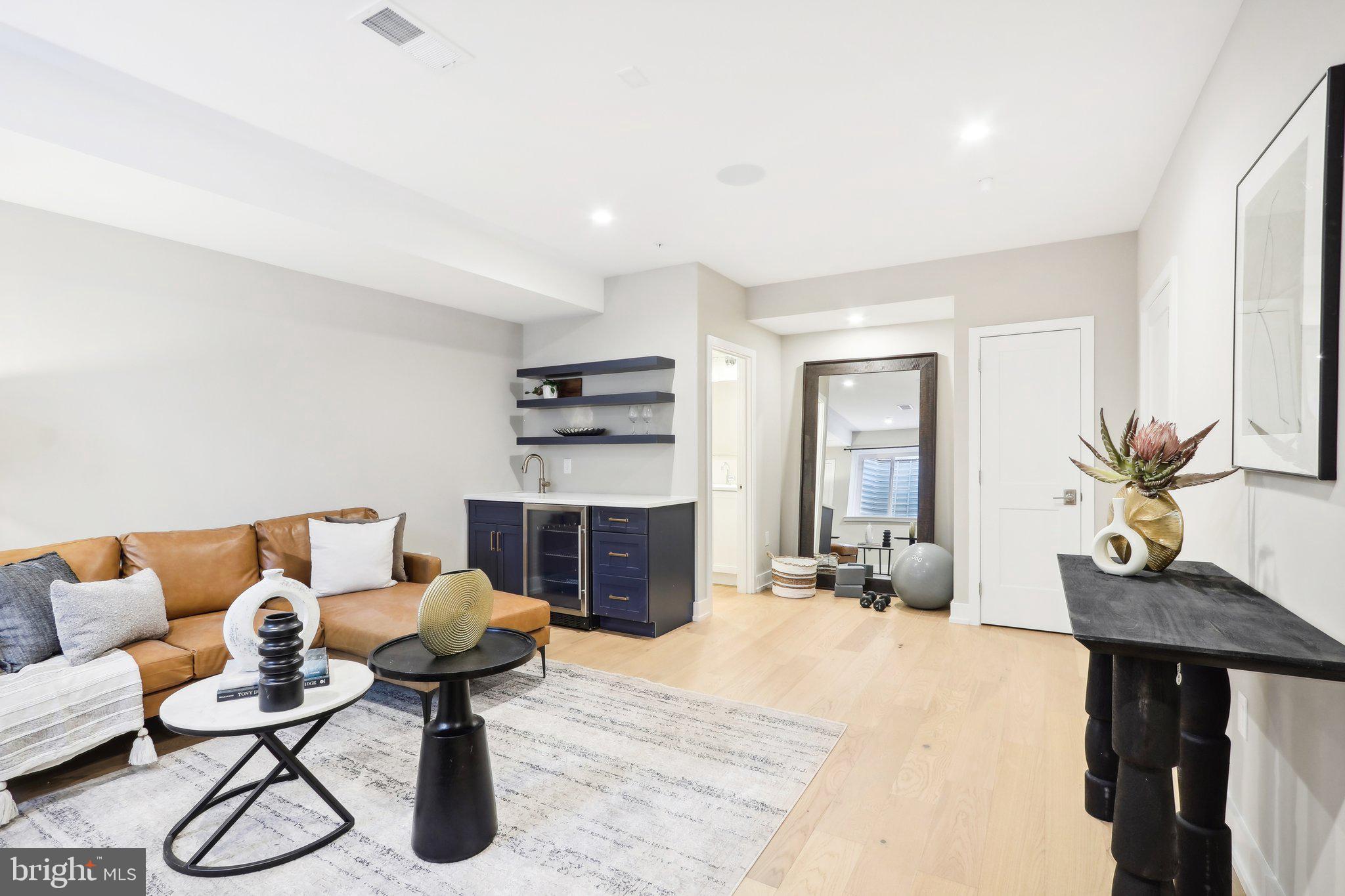 WYNDMOOR - Residential