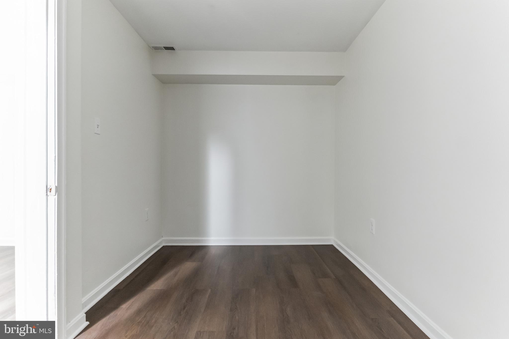 ST BARNABAS - Residential