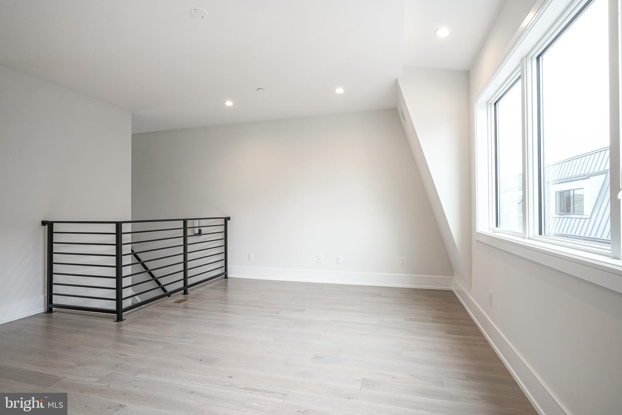 PACKER PARK - Residential