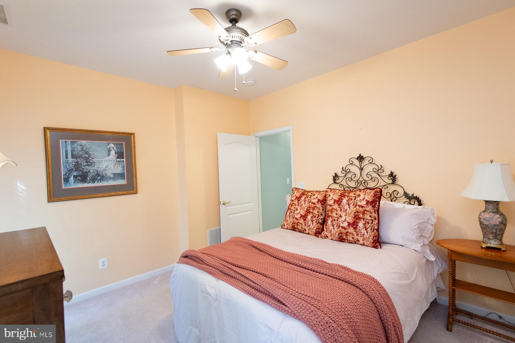 EASTON CLUB EAST - Residential