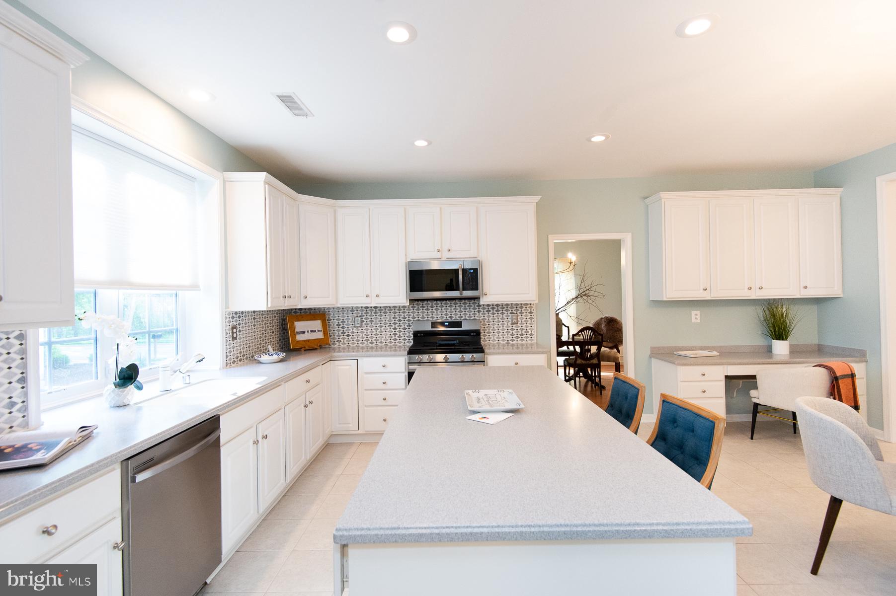 EASTON CLUB EAST - Residential