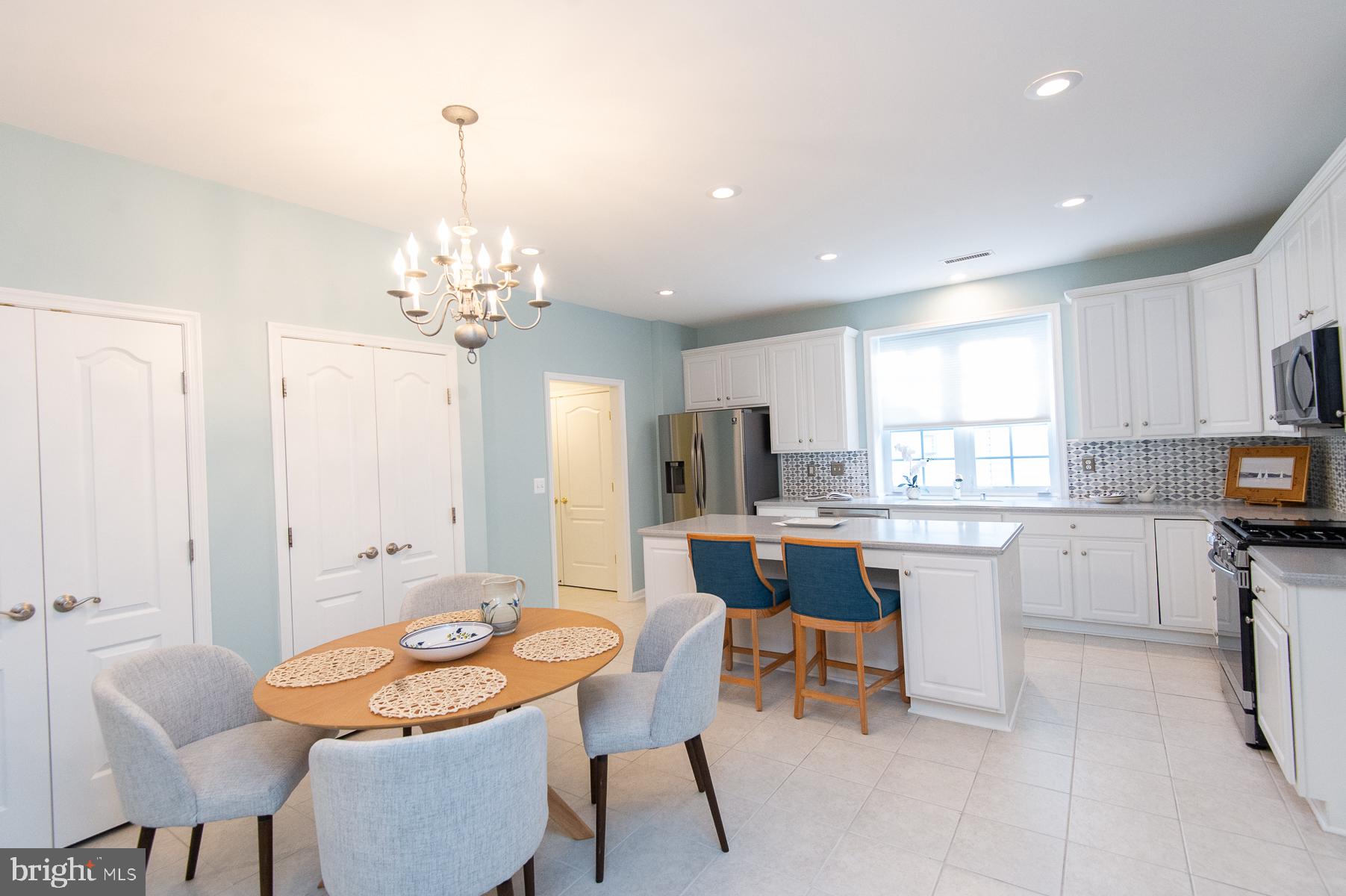 EASTON CLUB EAST - Residential