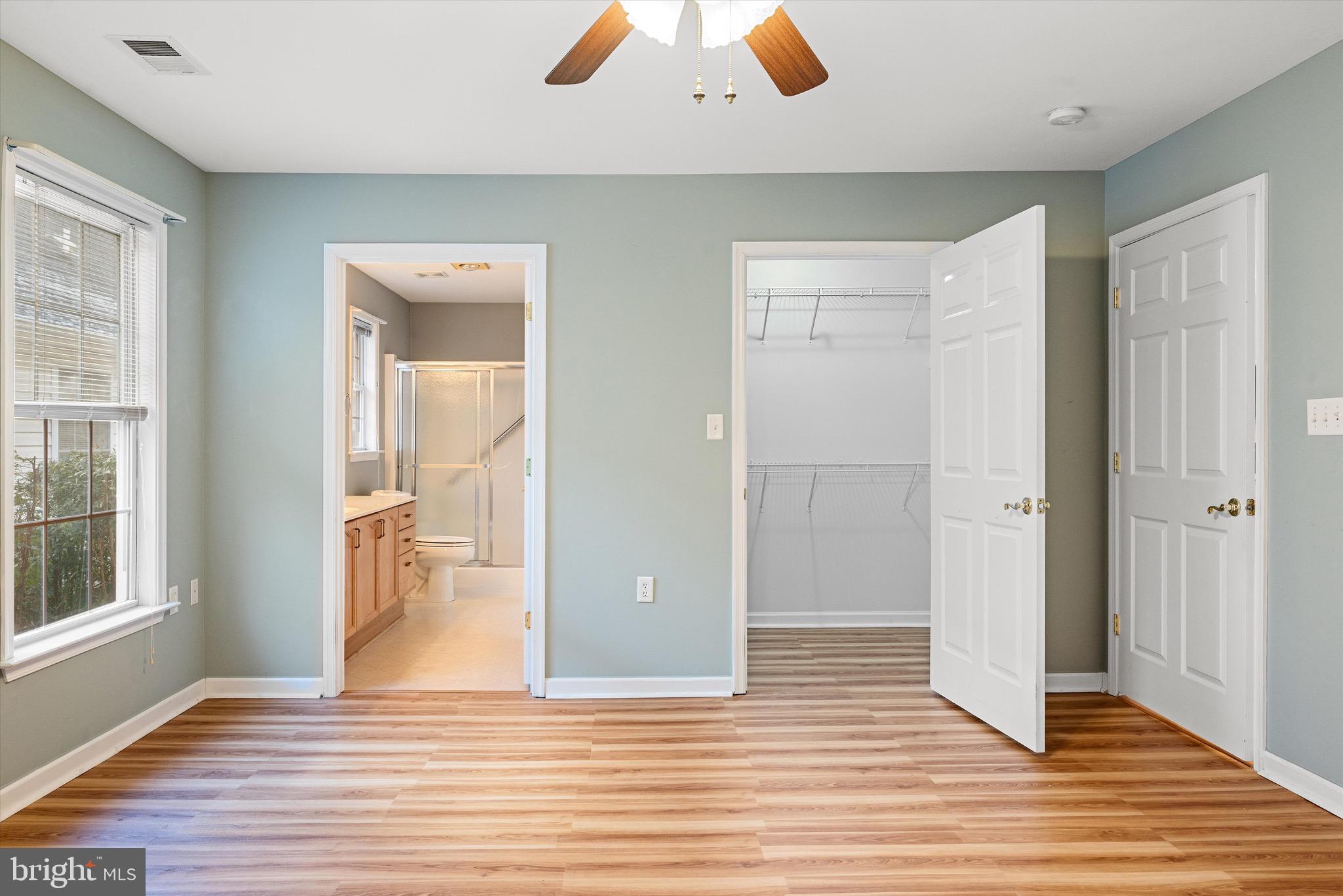 WILLOW LAWN COTTAGES - Residential