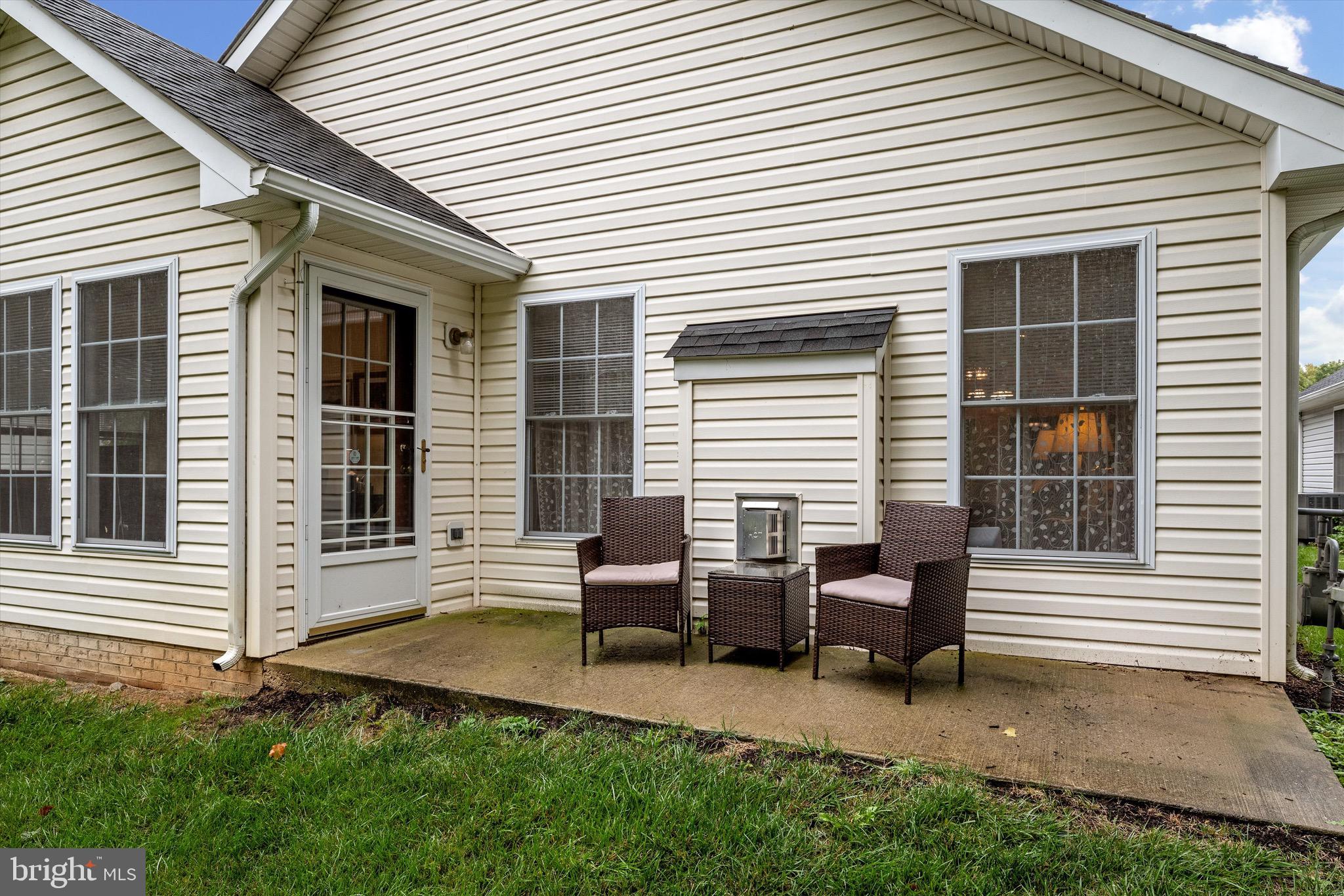 WILLOW LAWN COTTAGES - Residential