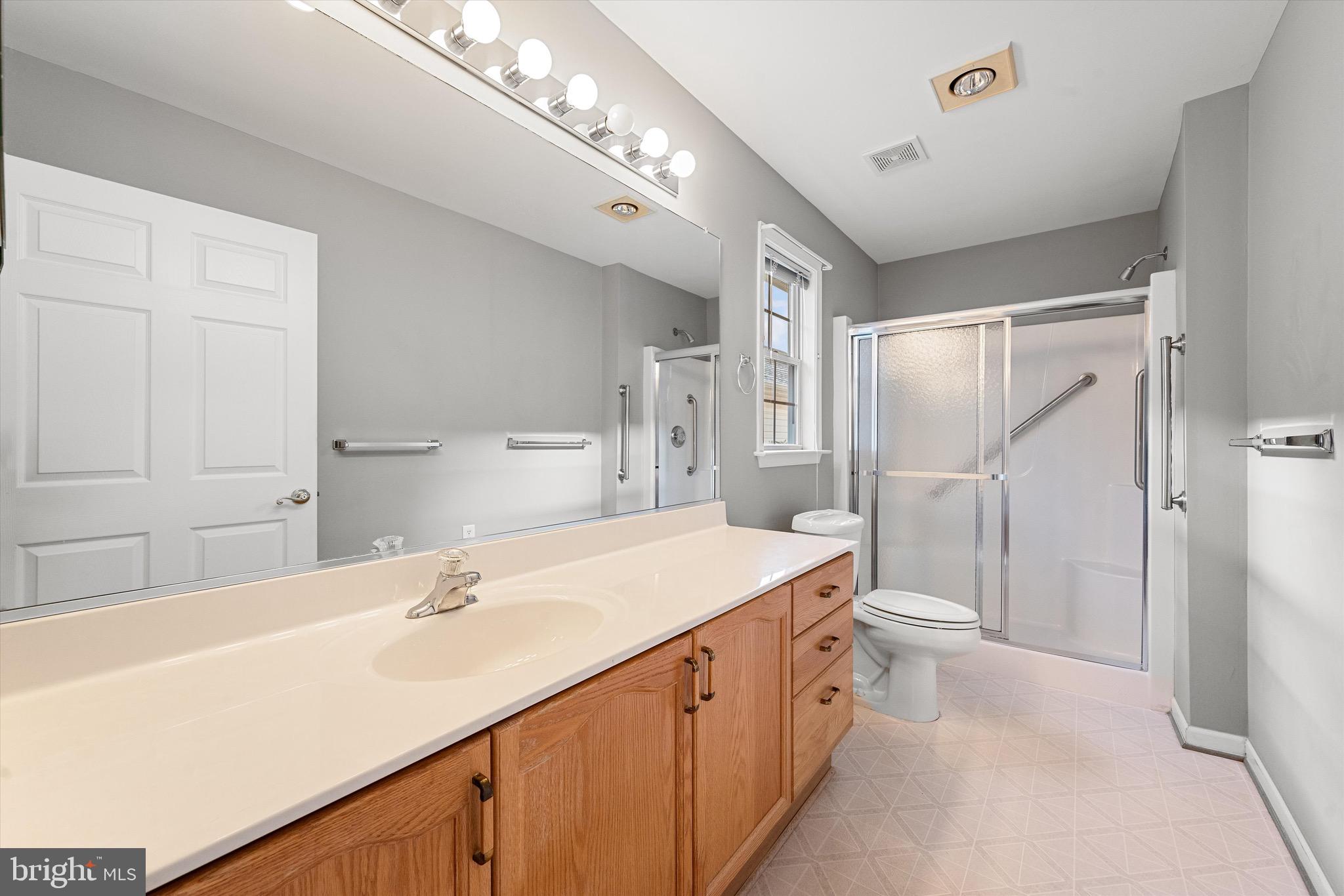 WILLOW LAWN COTTAGES - Residential