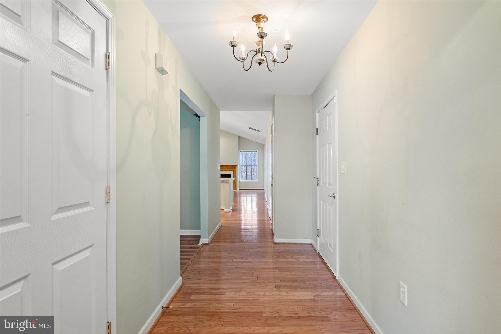 WILLOW LAWN COTTAGES - Residential