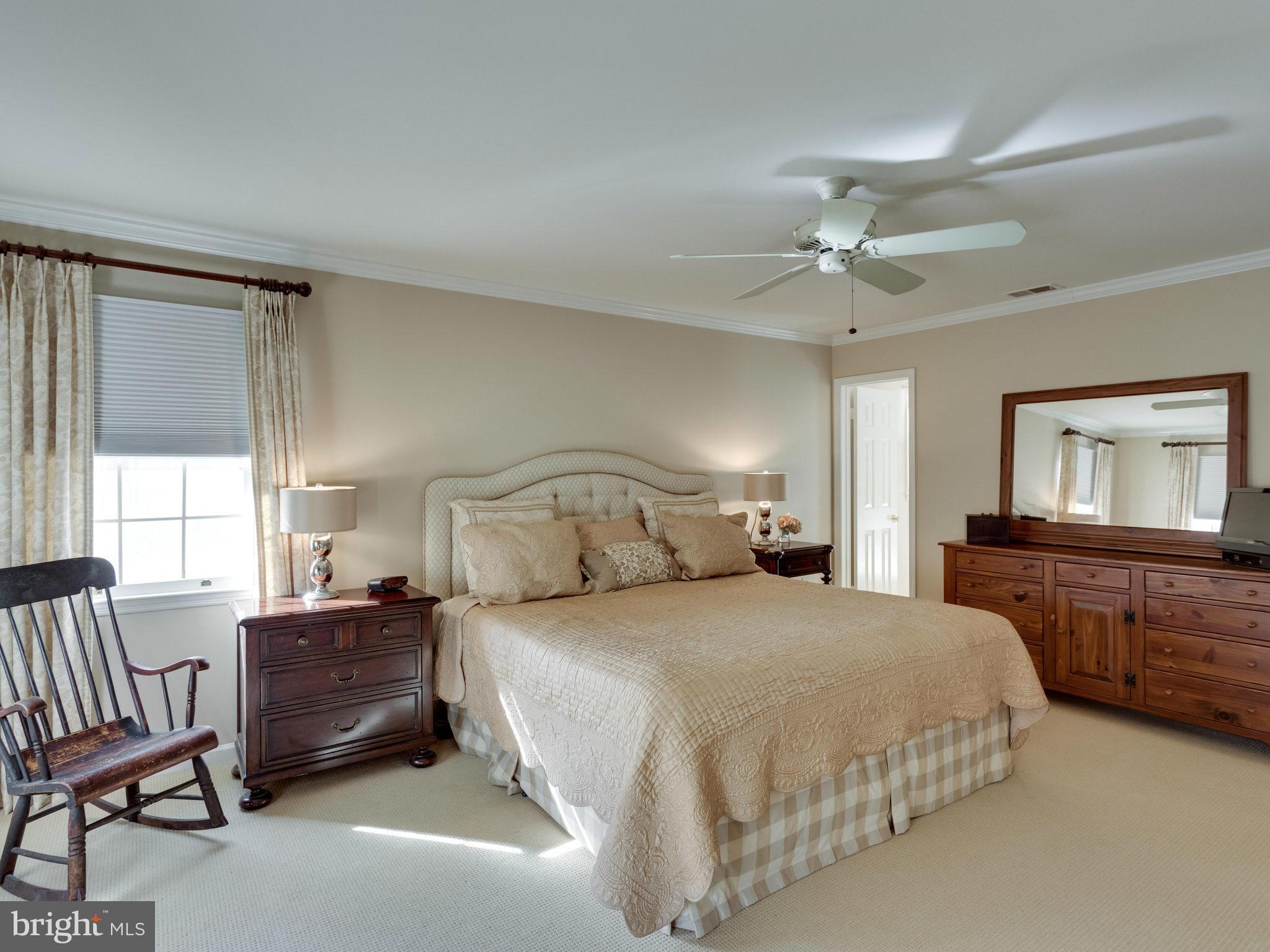 SIGNAL HILL - Residential