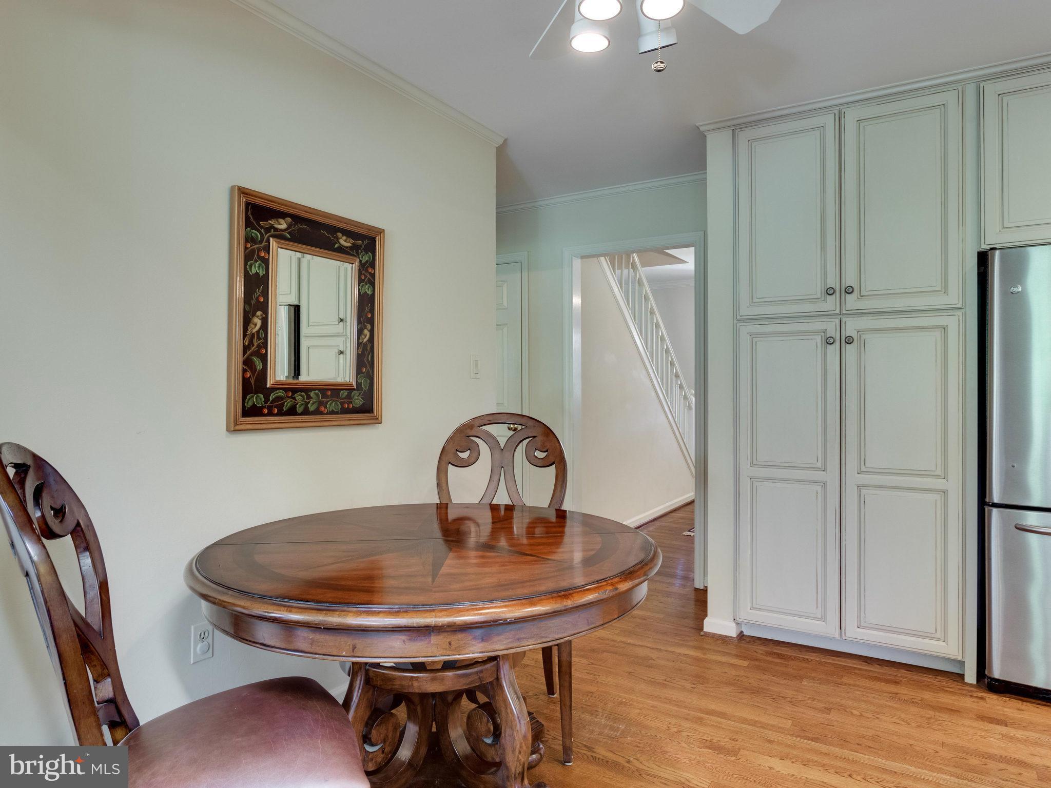 SIGNAL HILL - Residential