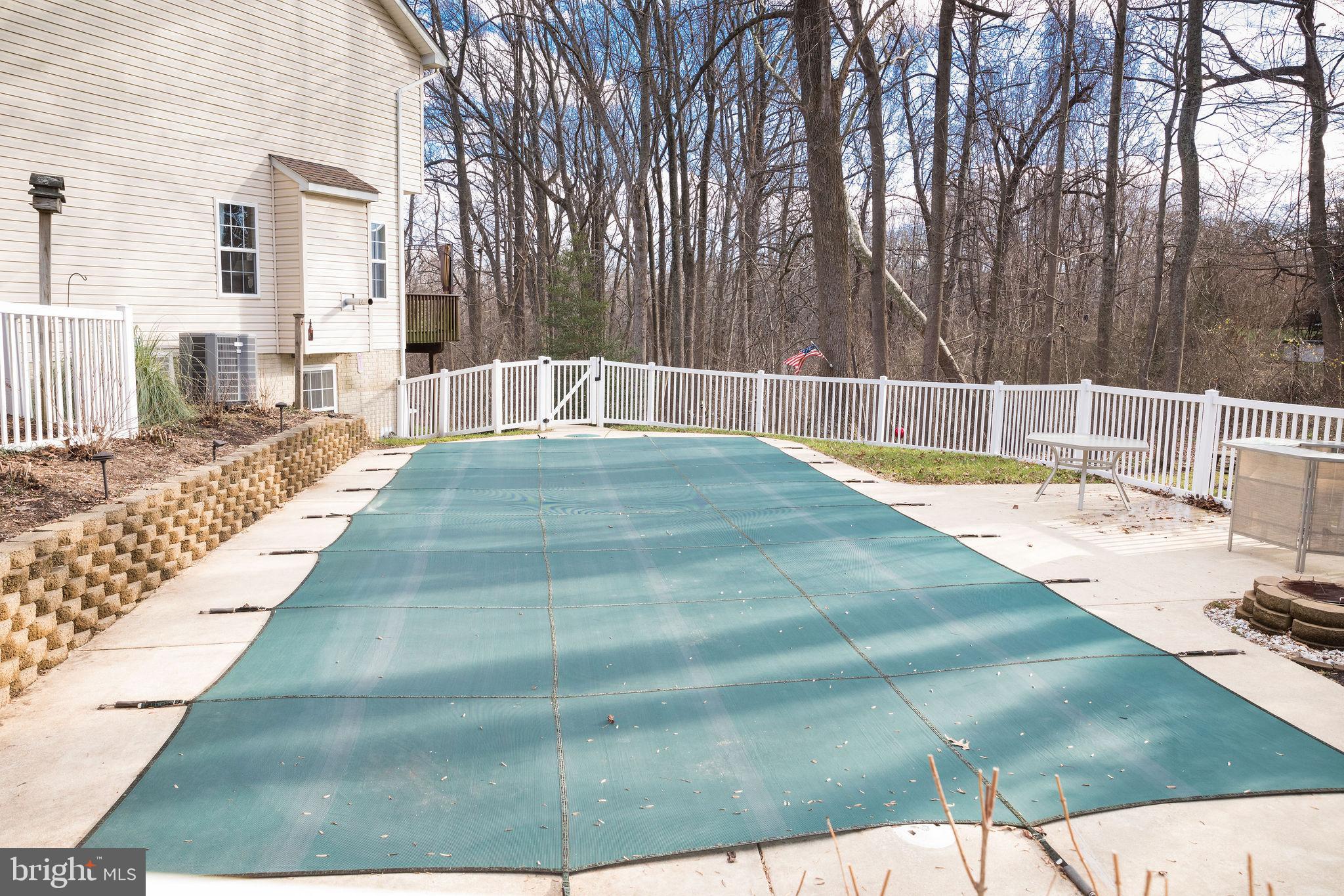 CALVERT BEACH ESTATES - Residential