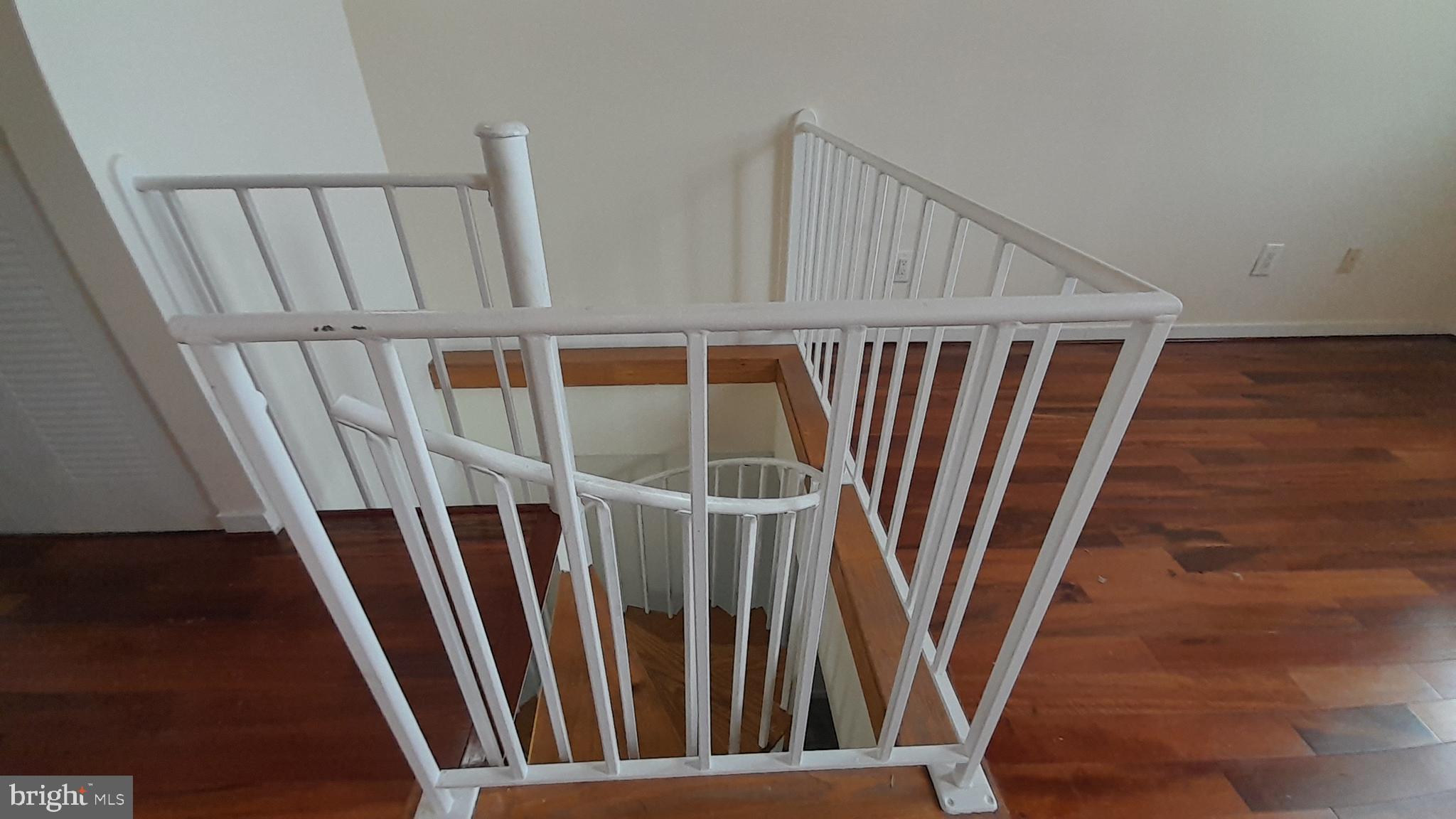 THE SHIPYARD - Residential Lease