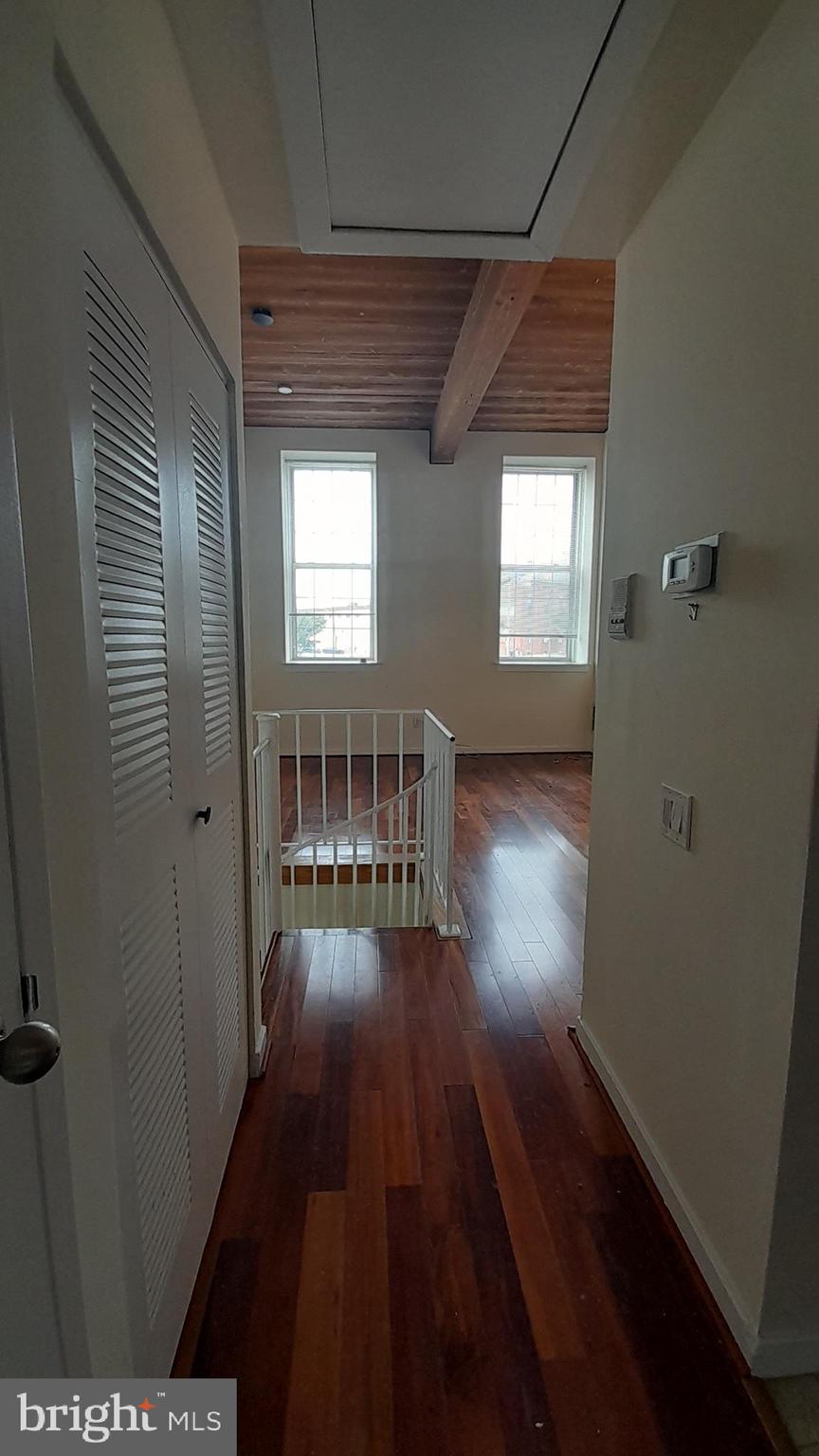 THE SHIPYARD - Residential Lease