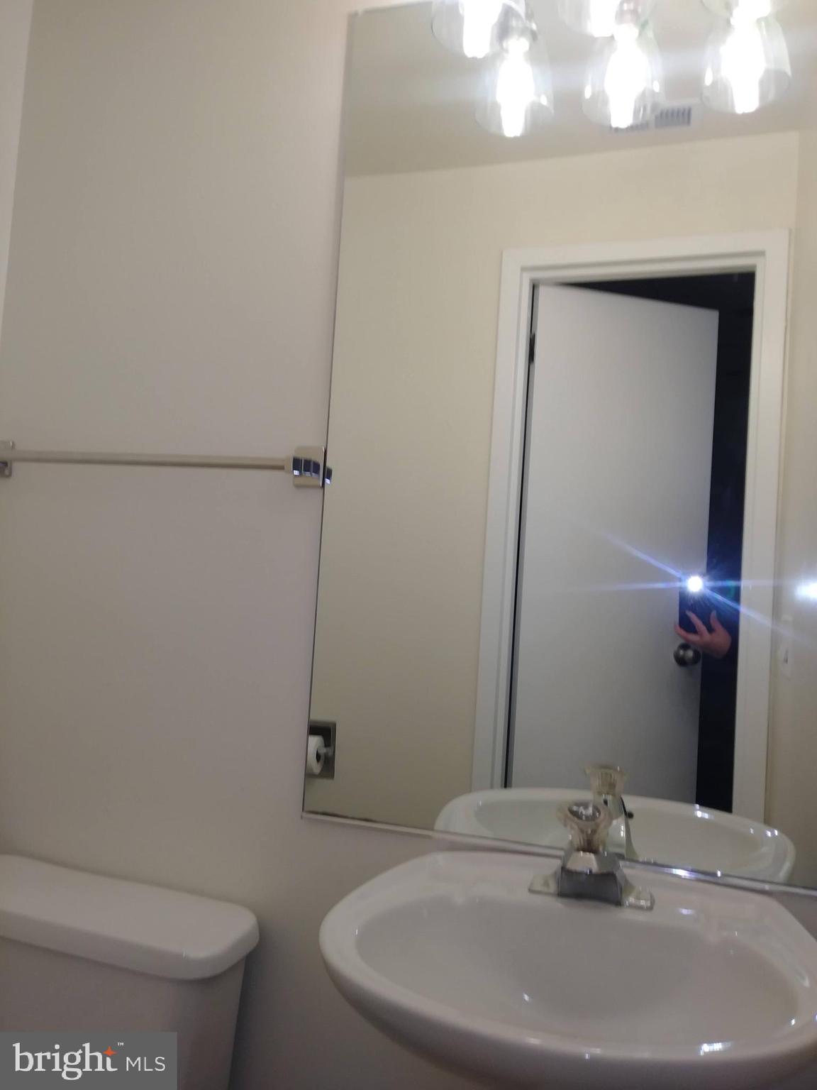 THE SHIPYARD - Residential Lease