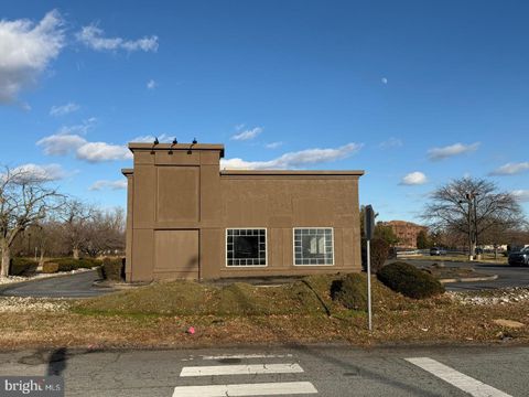 Photo of 223 N Dupont Highway, DOVER, DE 19901 (MLS # DEKT2043324)