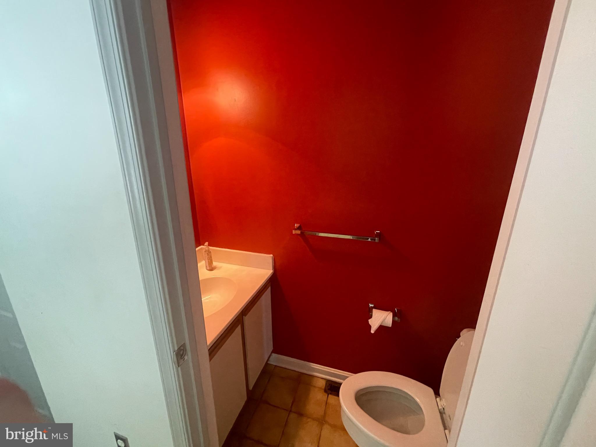 CANTON SQUARE - Residential